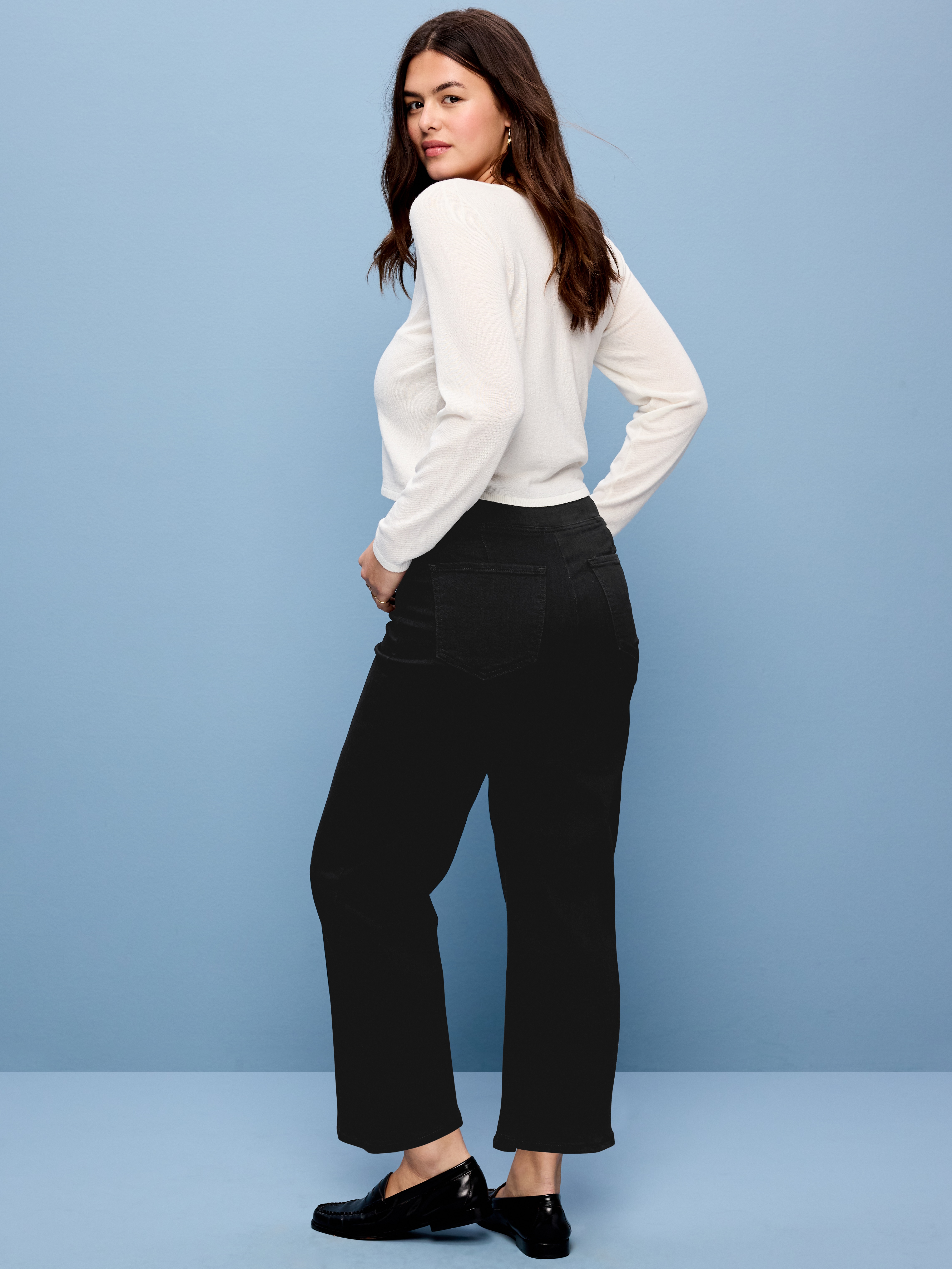 High-Waisted Weekender Pull-On Crop Wide-Leg Jeans - Black - 7