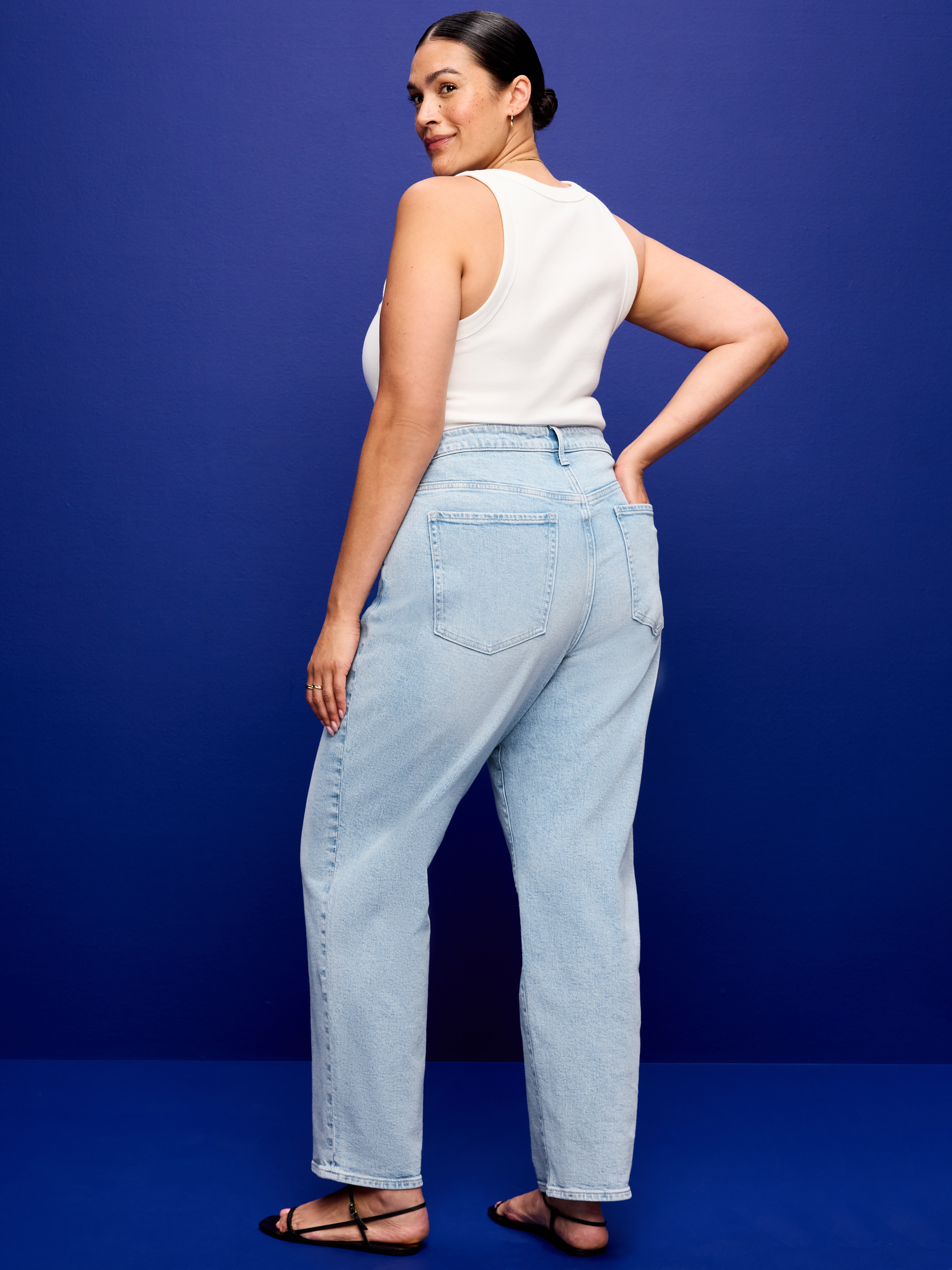 Curvy High-Waisted OG Loose Jeans - Light Dip - 7