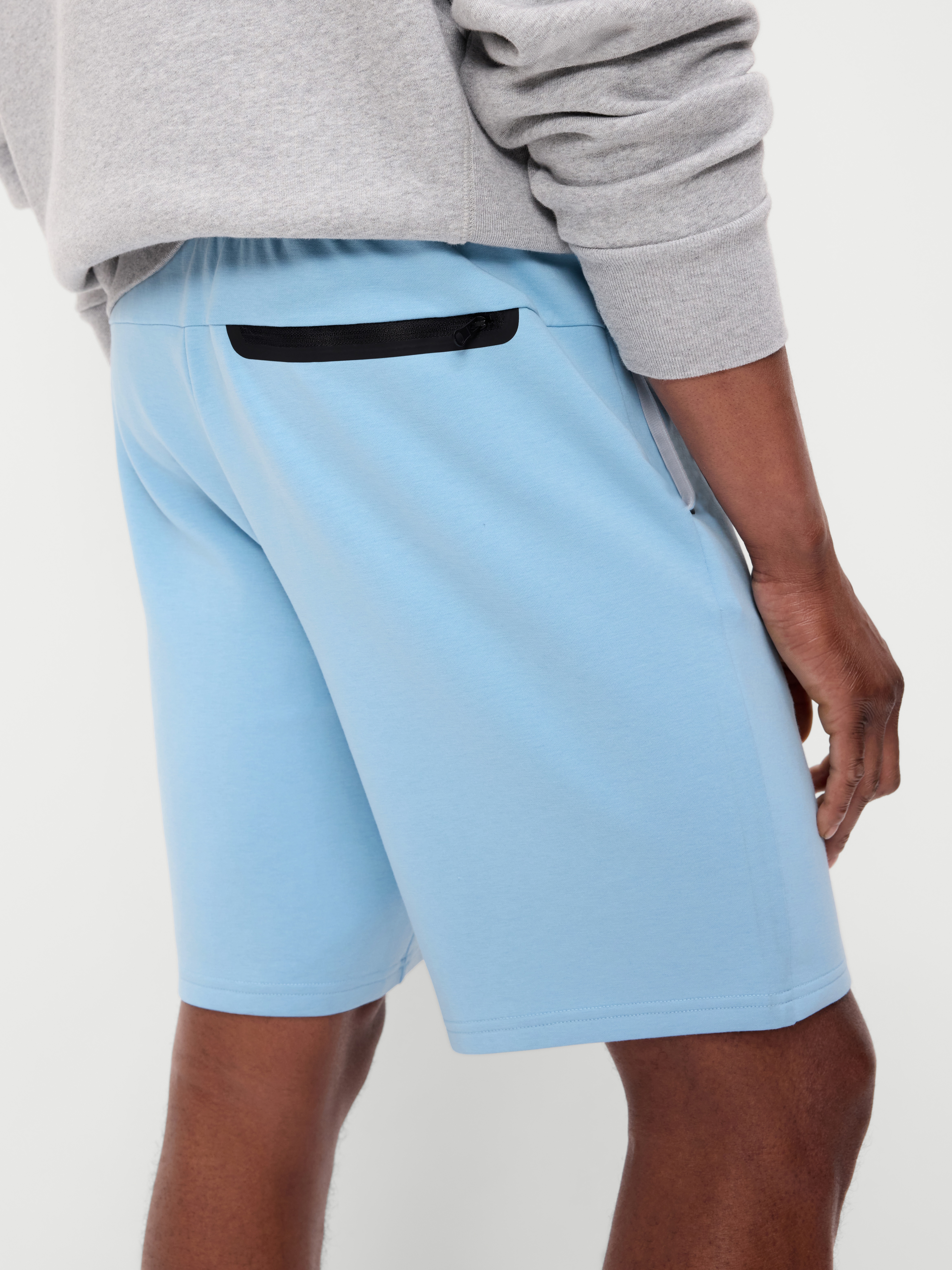 Dynamic Fleece 4.0 Shorts -- 8-inch inseam - Cool Rain - 4