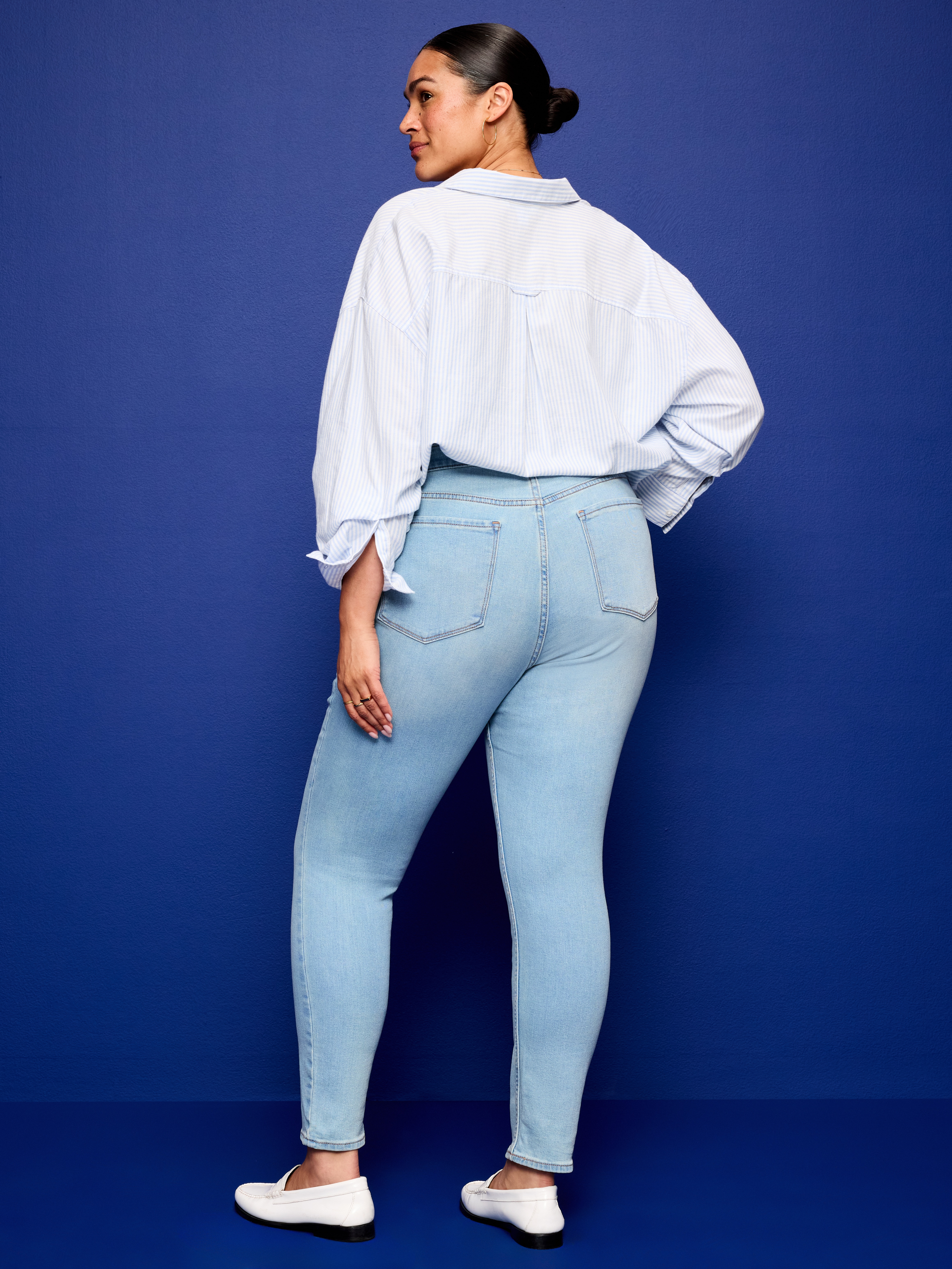High-Waisted Wow Super-Skinny Jeans - Light Wash - 8
