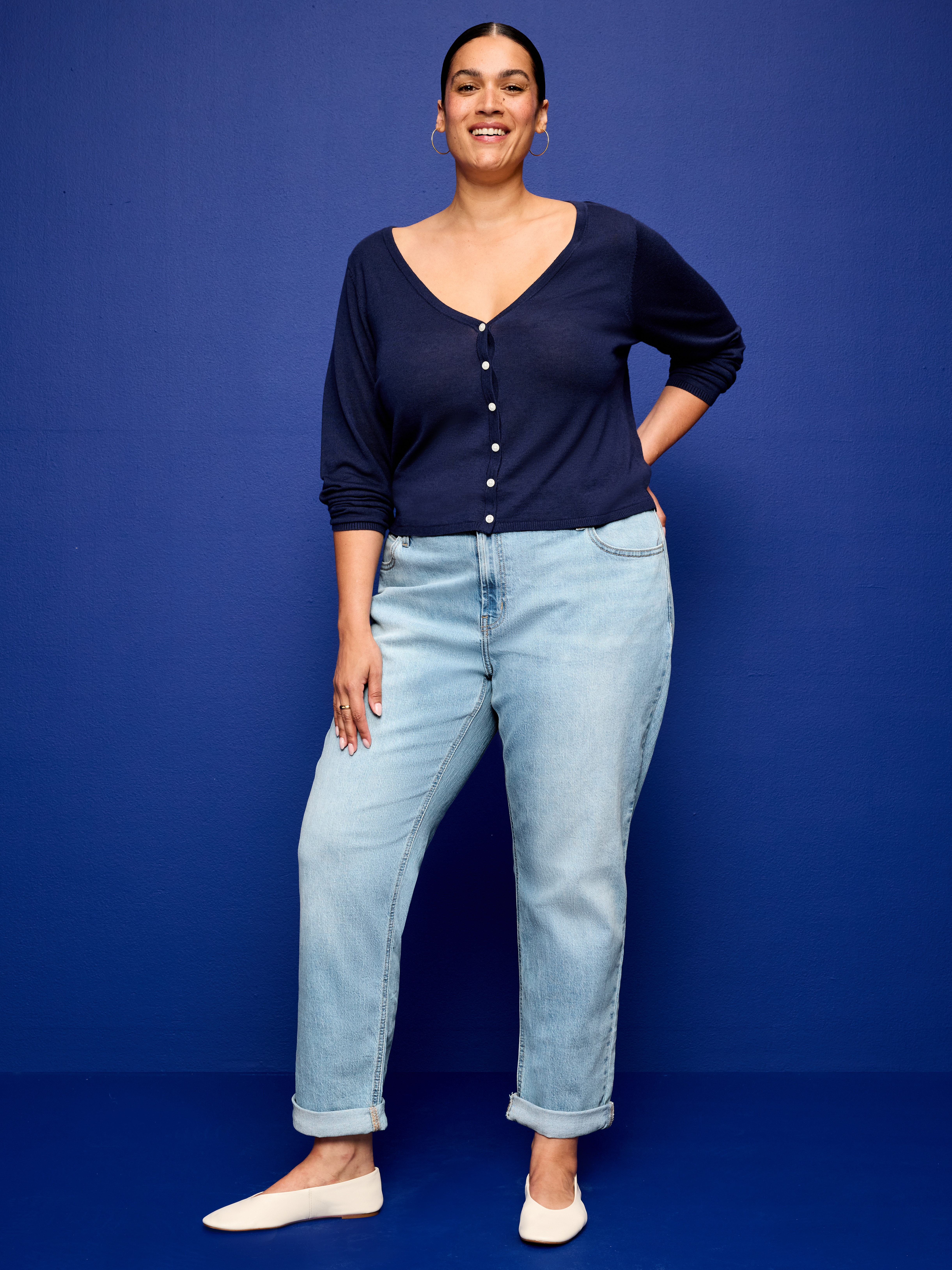 Mid-Rise Wow Boyfriend Straight Jeans - Light Wash - 7
