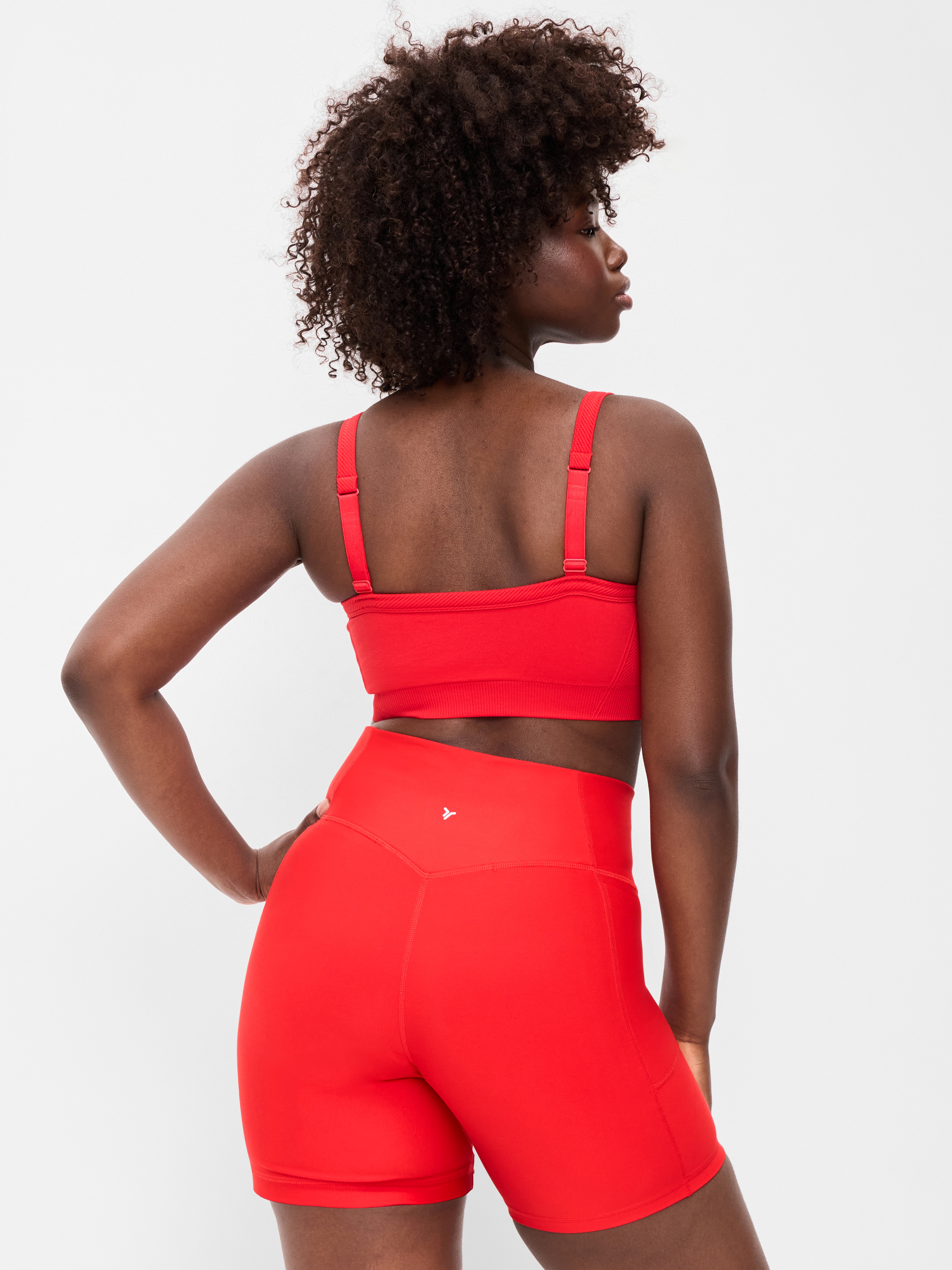 Light Support Fluid Seamless Ribbed Sports Bra - Bold Red - 6