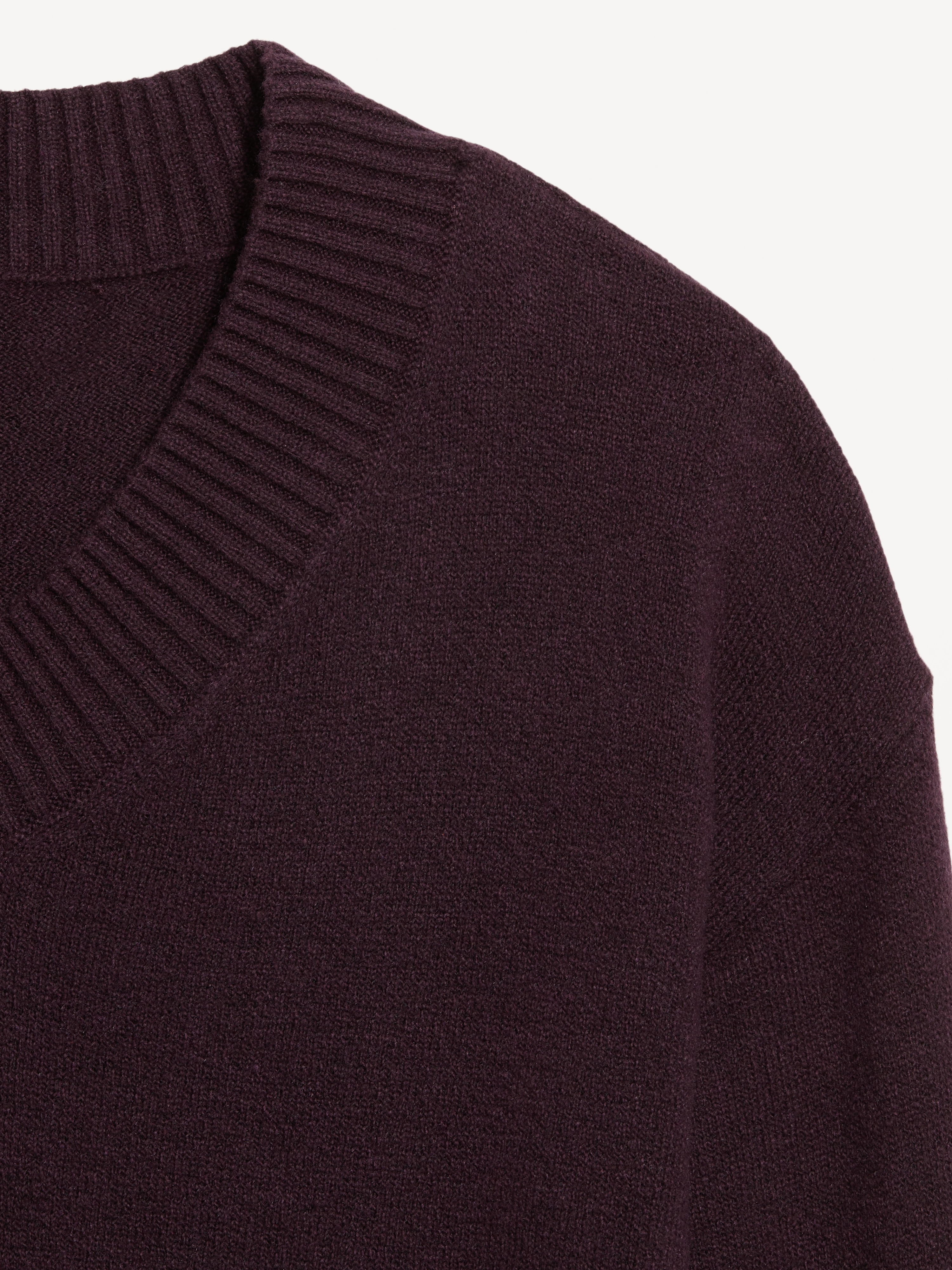 SoSoft V-Neck Sweater - Veil my Night - 5