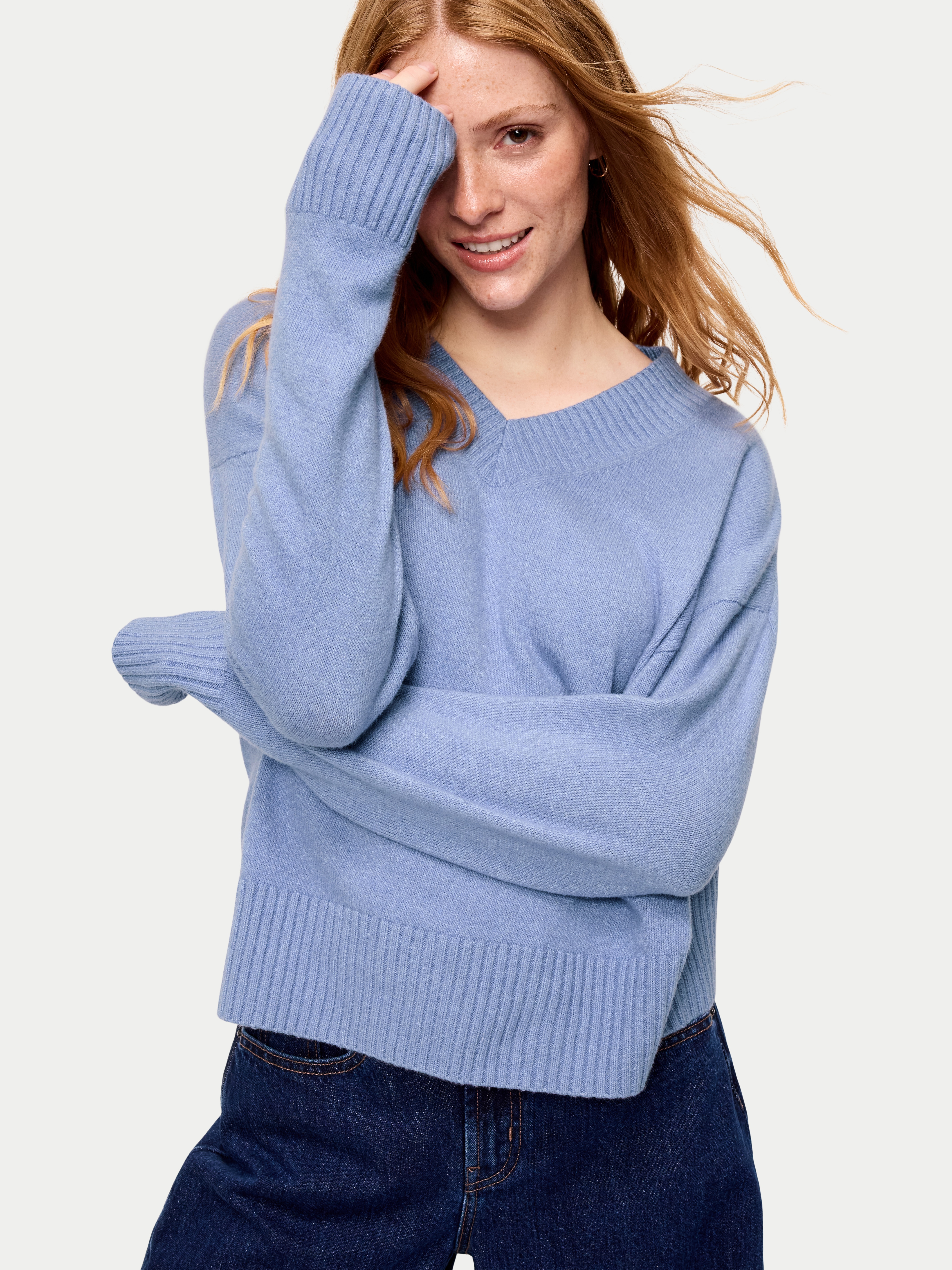 SoSoft V-Neck Sweater - Shady Lane - 3