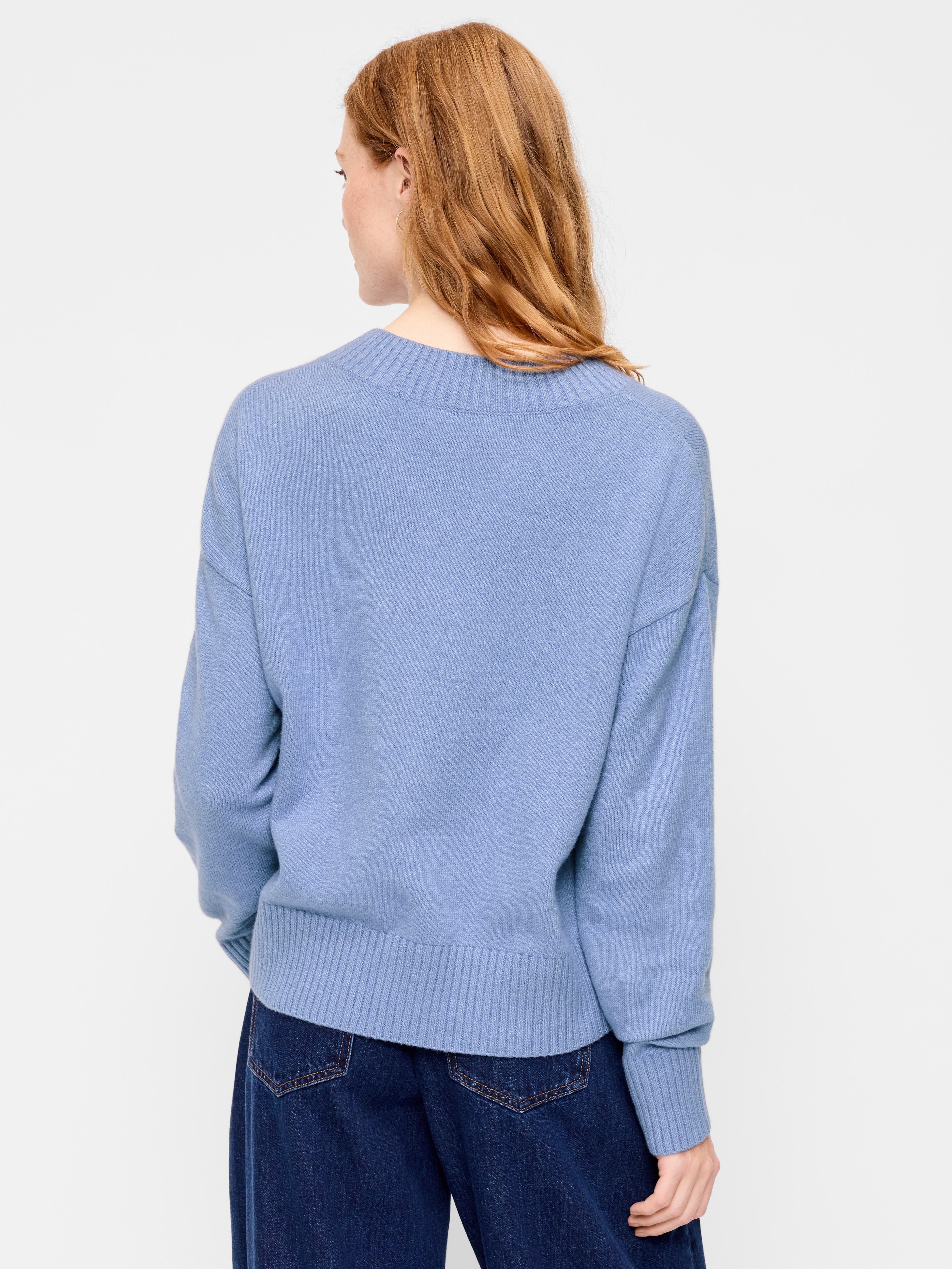 SoSoft V-Neck Sweater - Shady Lane - 2