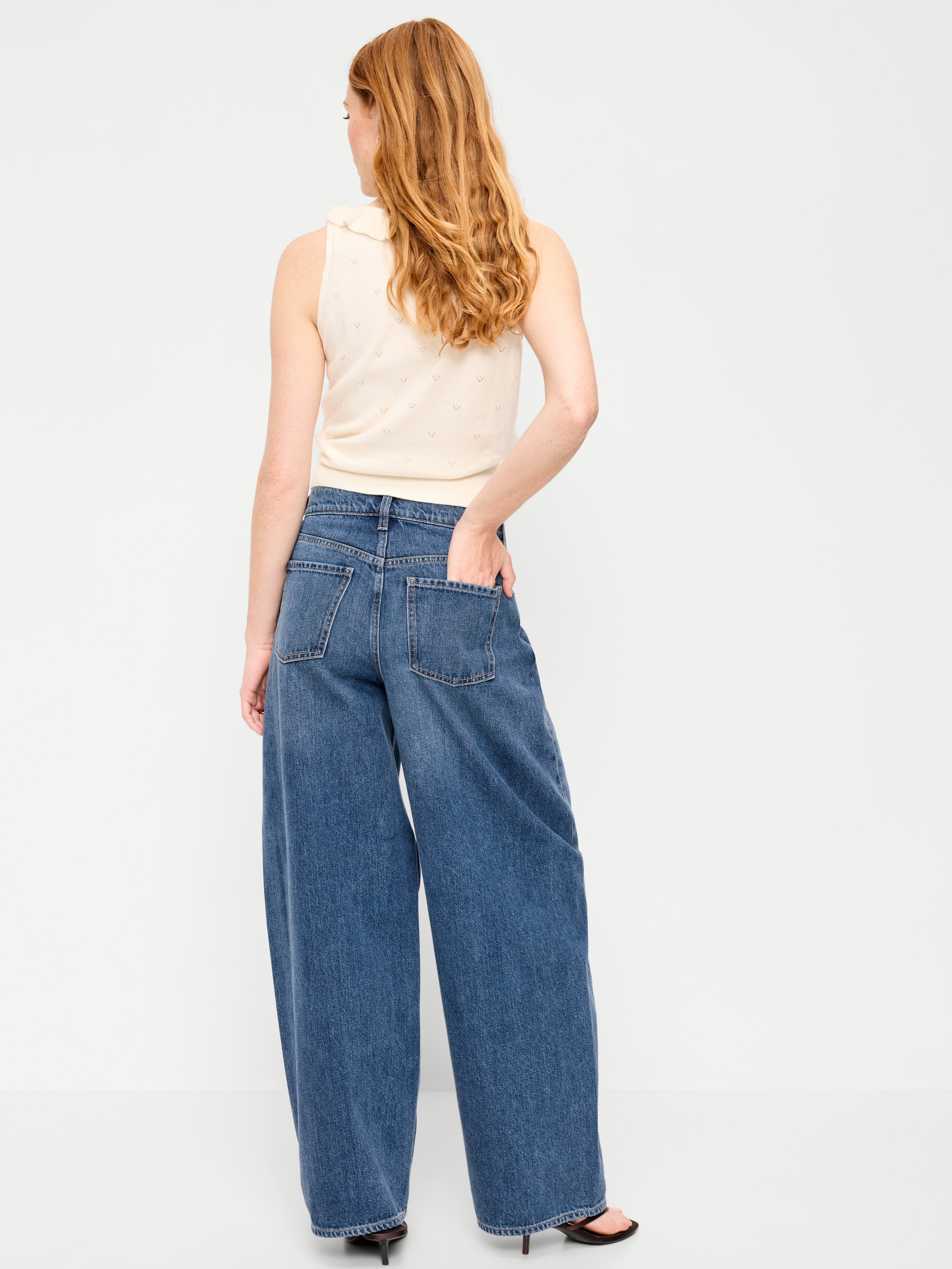 Mid-Rise Arc Barrel Jeans - Bella - 3