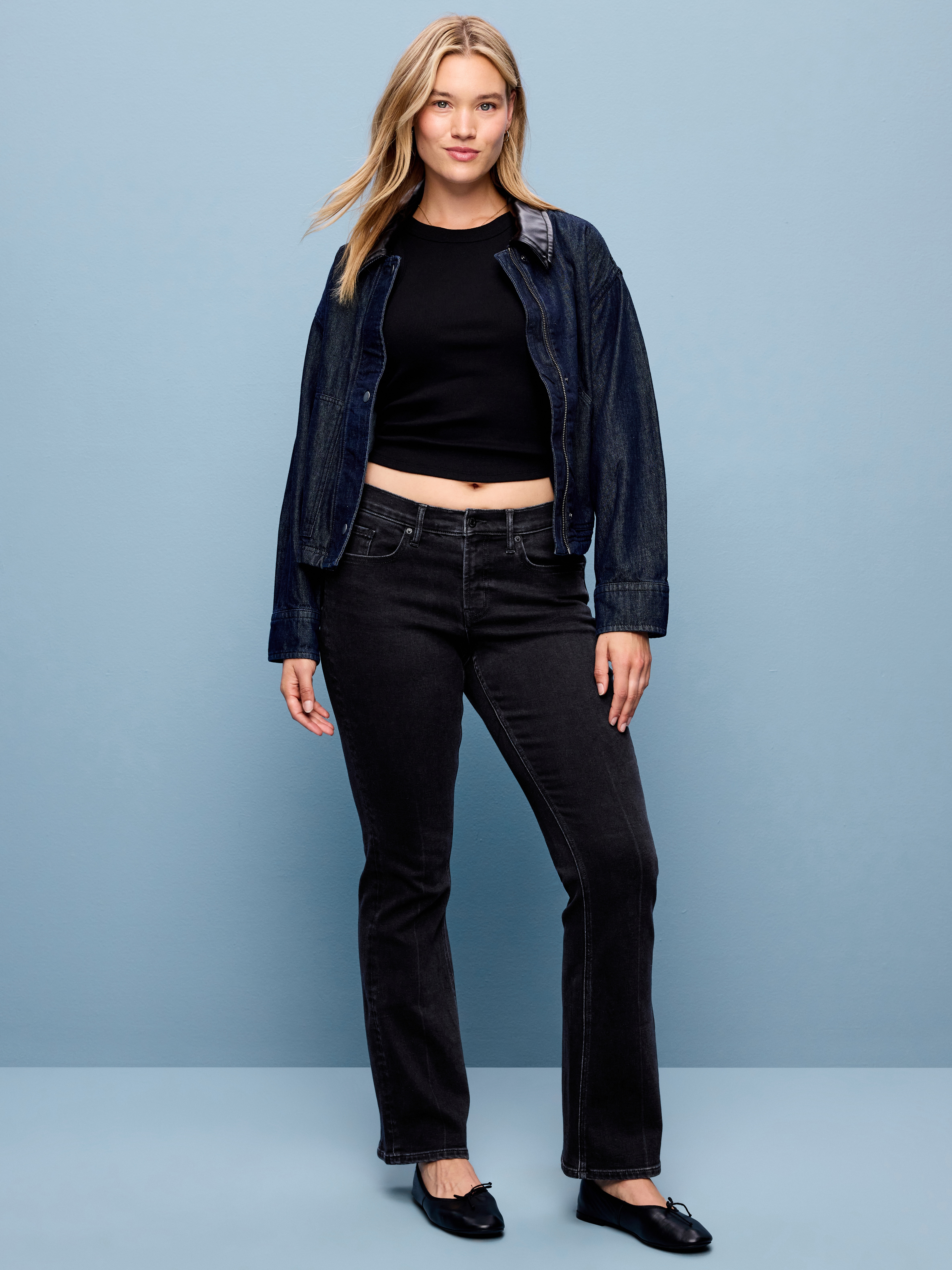 Low-Rise Boot-Cut Jeans - Bobby Jo - 6