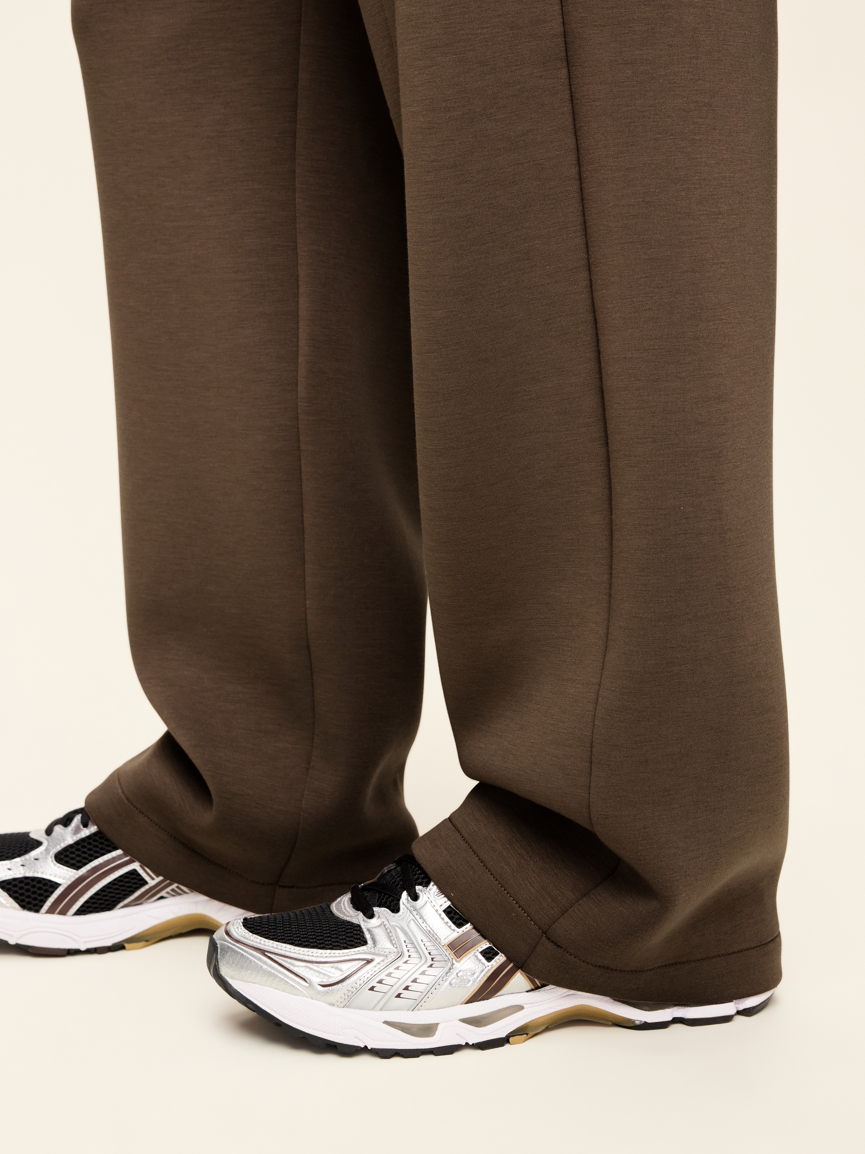 Bounce Fleece Baggy Sweatpants - Saddle Brown - 5