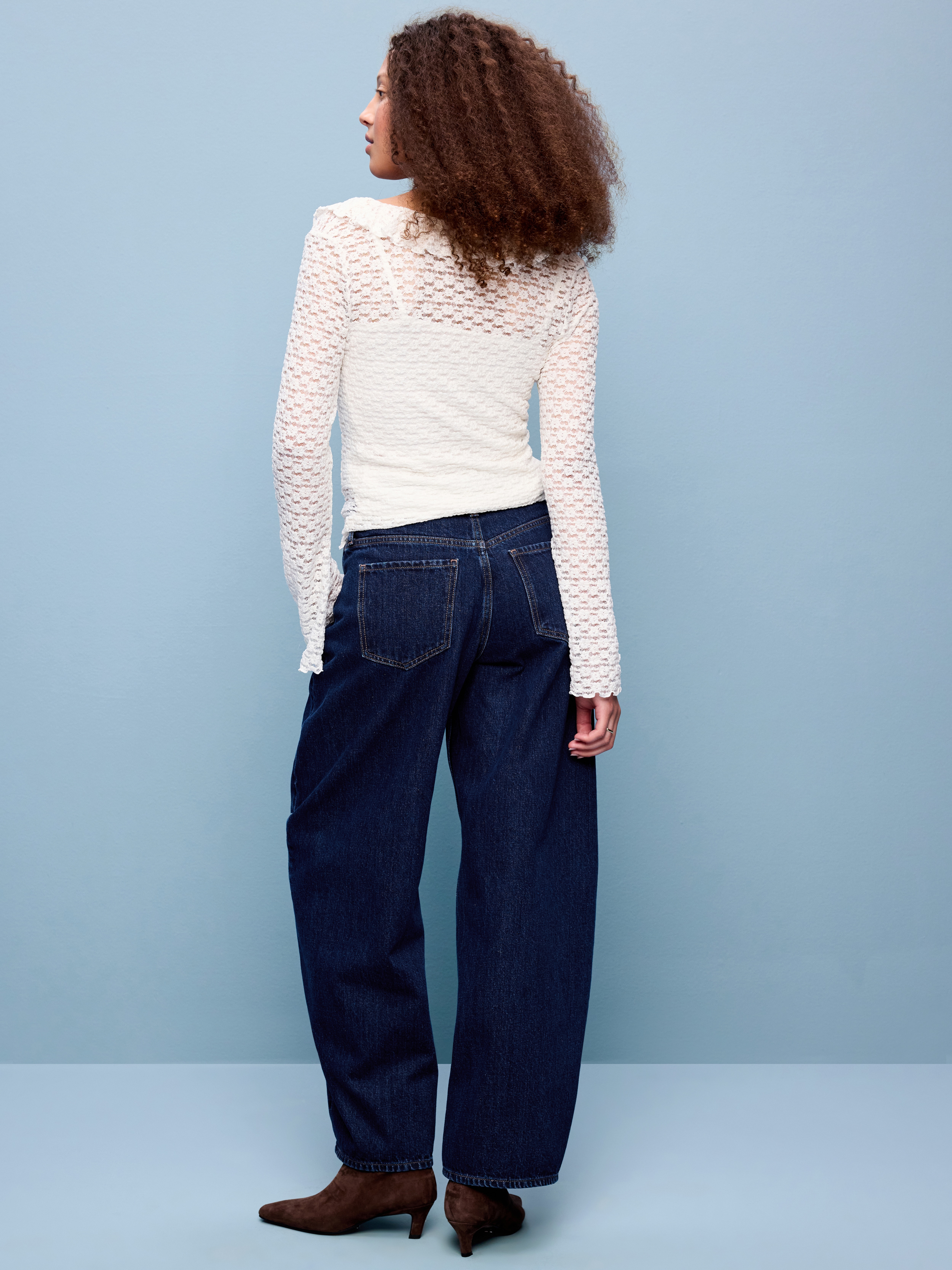 Mid-Rise Arc Barrel Jeans - Rinse - 3