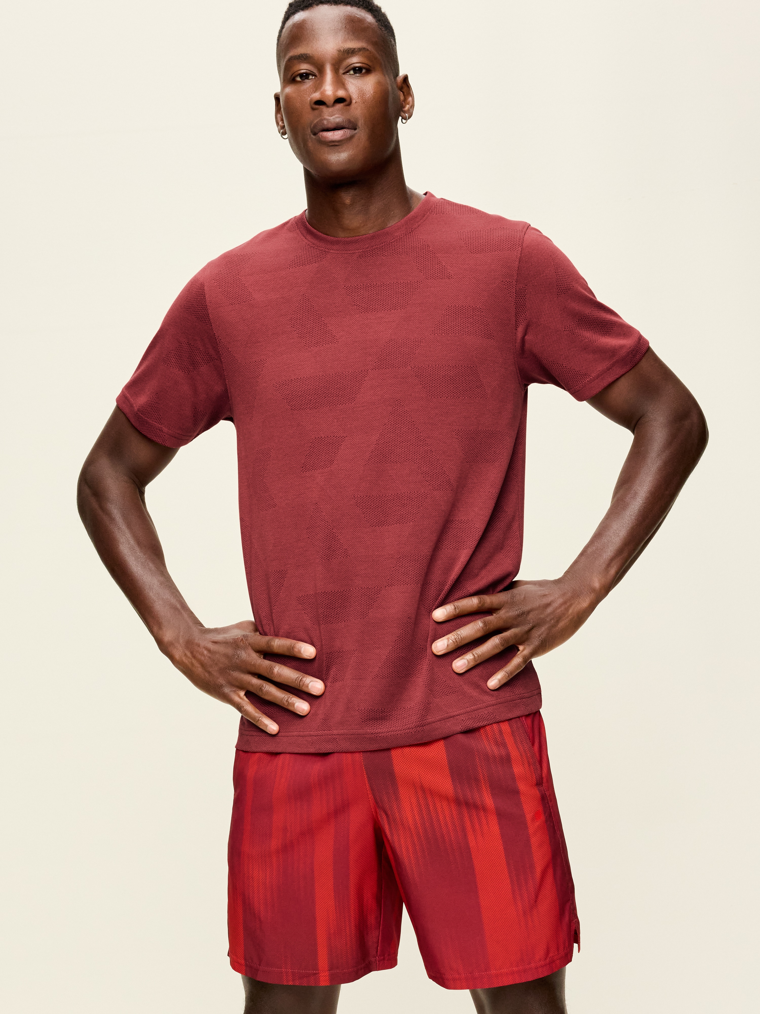 CloudMotion  T-Shirt - Red Velvet - 3