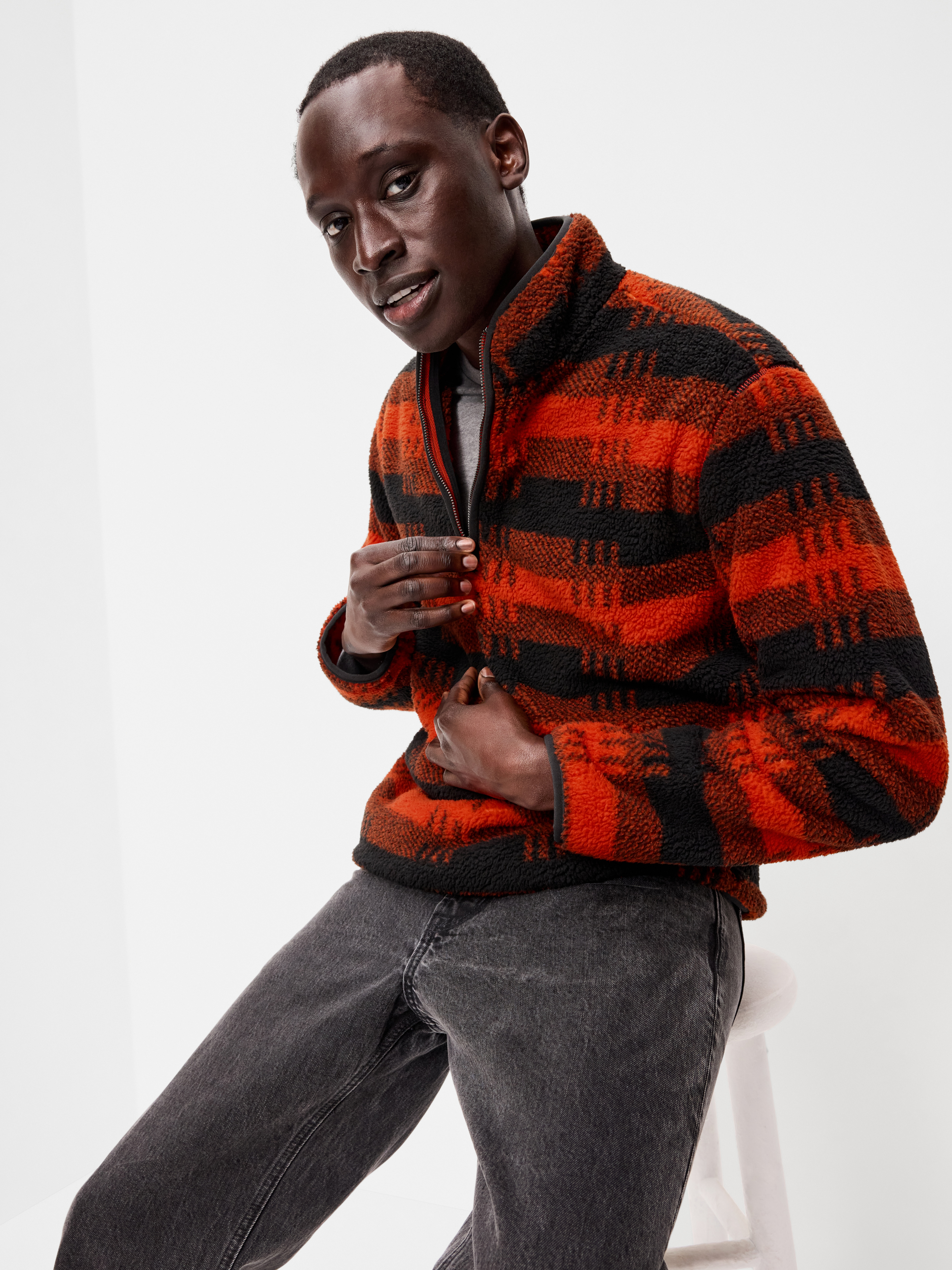 Sherpa Quarter Zip - Orange Geo - 3