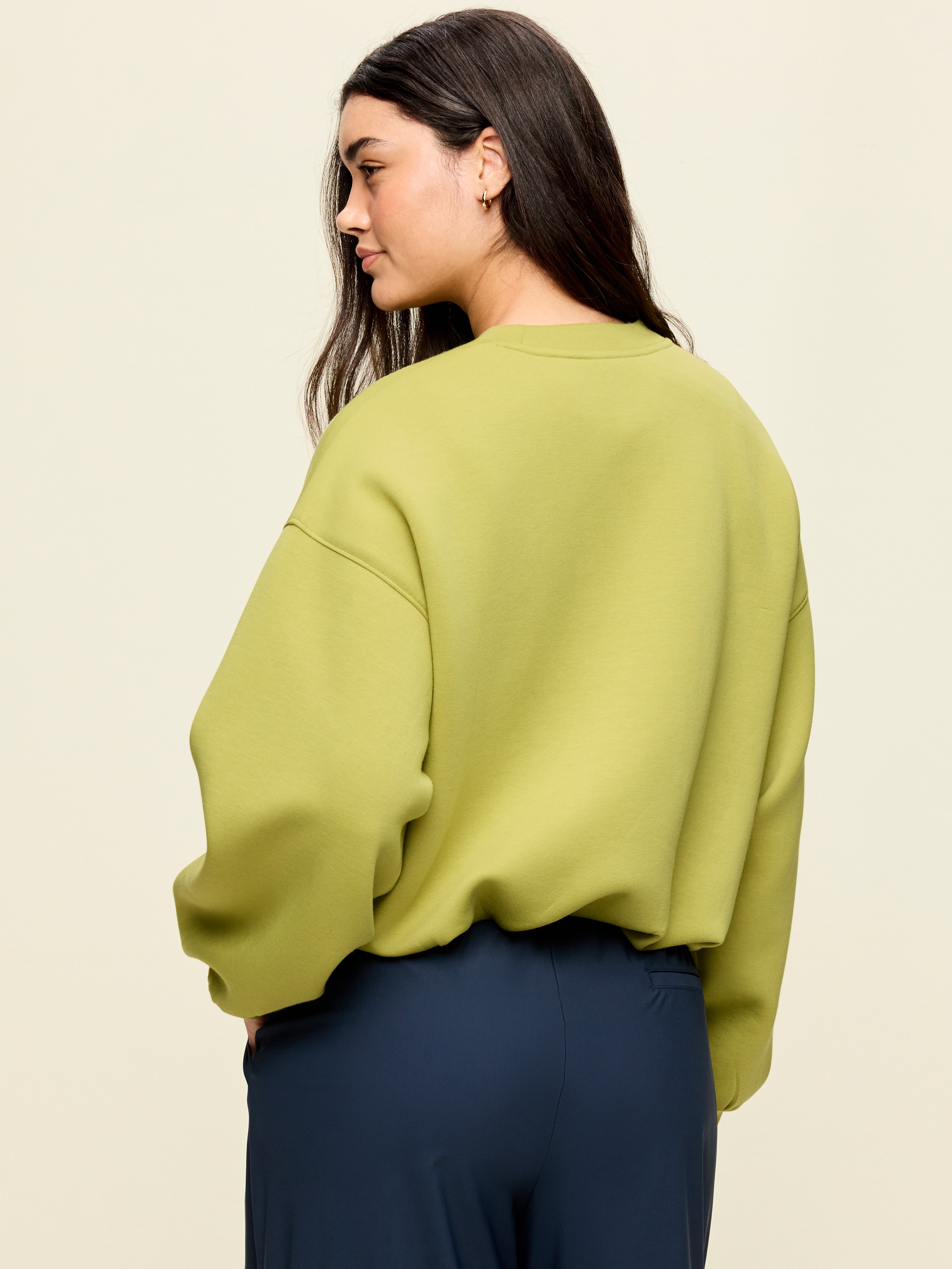 Bounce Fleece Bubble-Hem Sweatshirt - Marshy Grass - 7