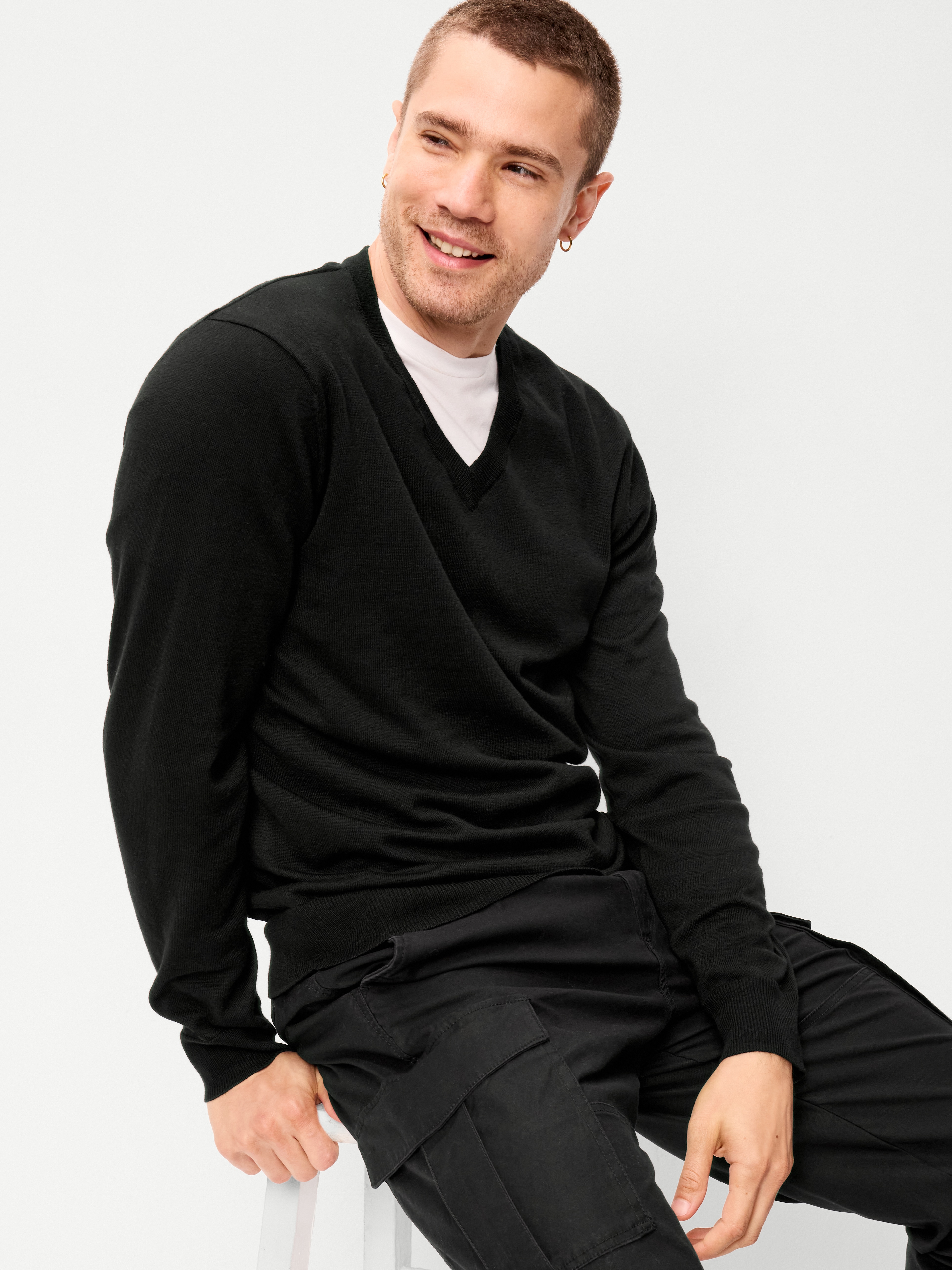 V-Neck Sweater - BlackJack - 3