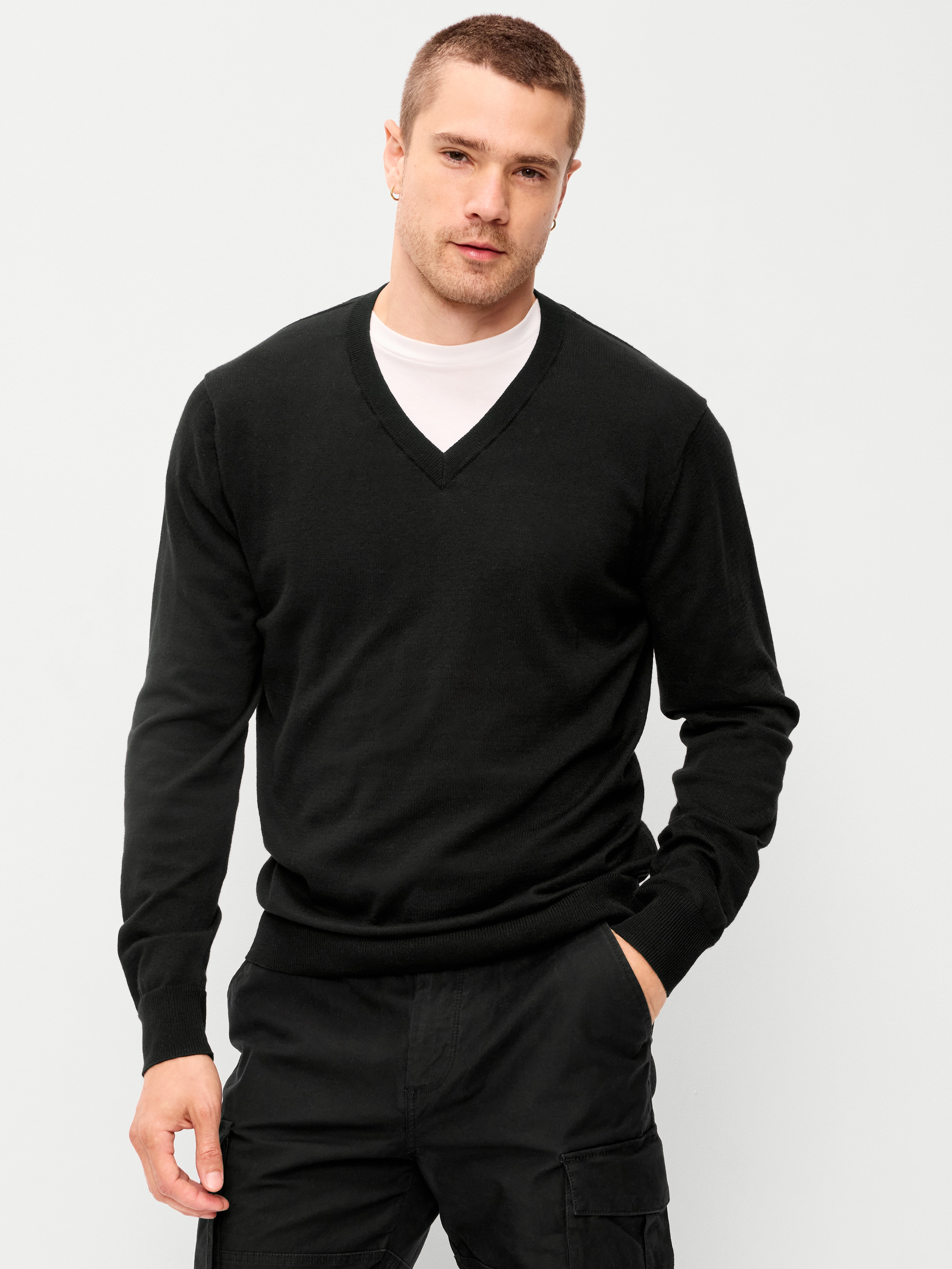 V-Neck Sweater - BlackJack - 1