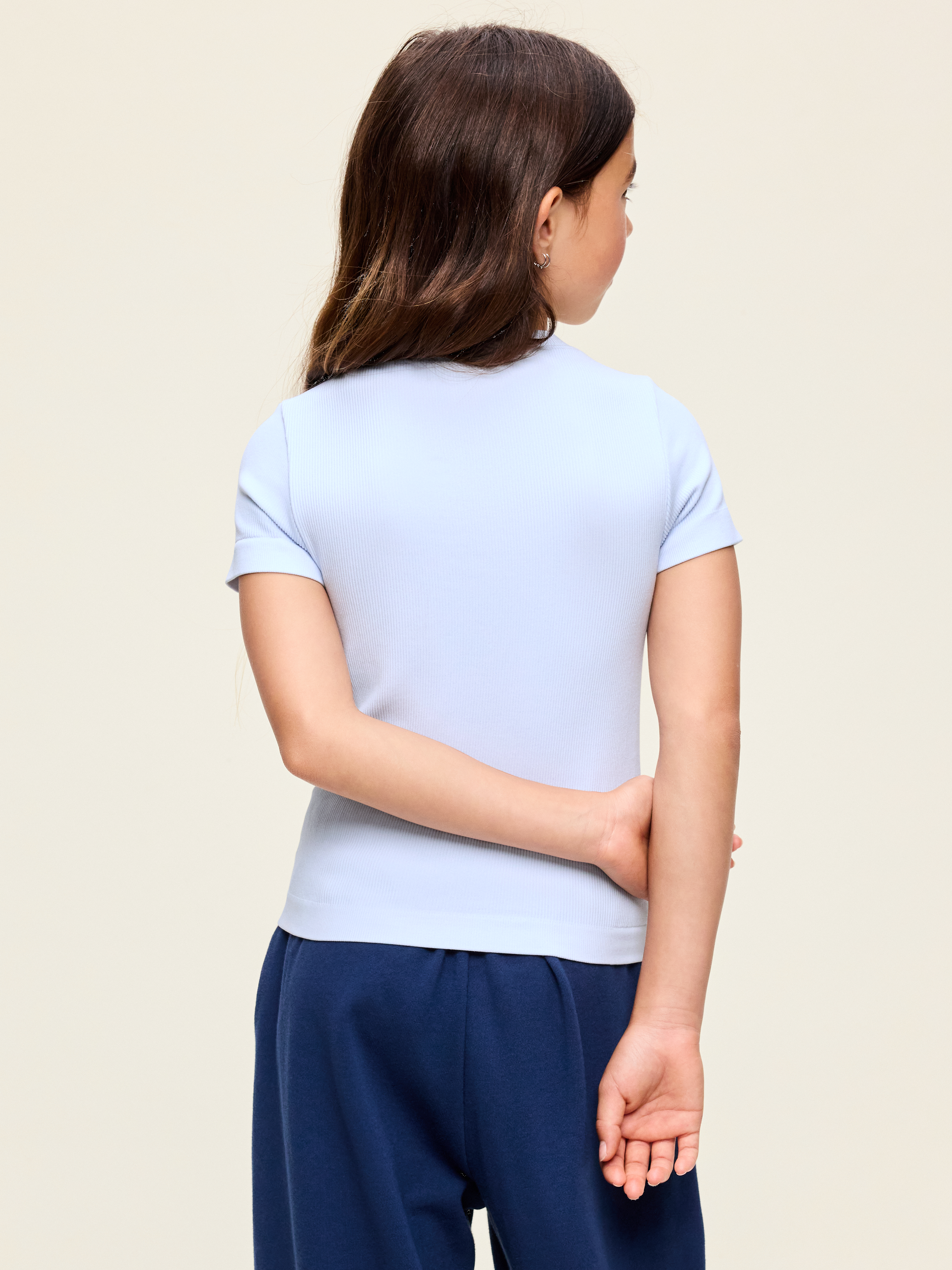 Fitted Seamless Ribbed Performance Top for Girls - Contrail - 2