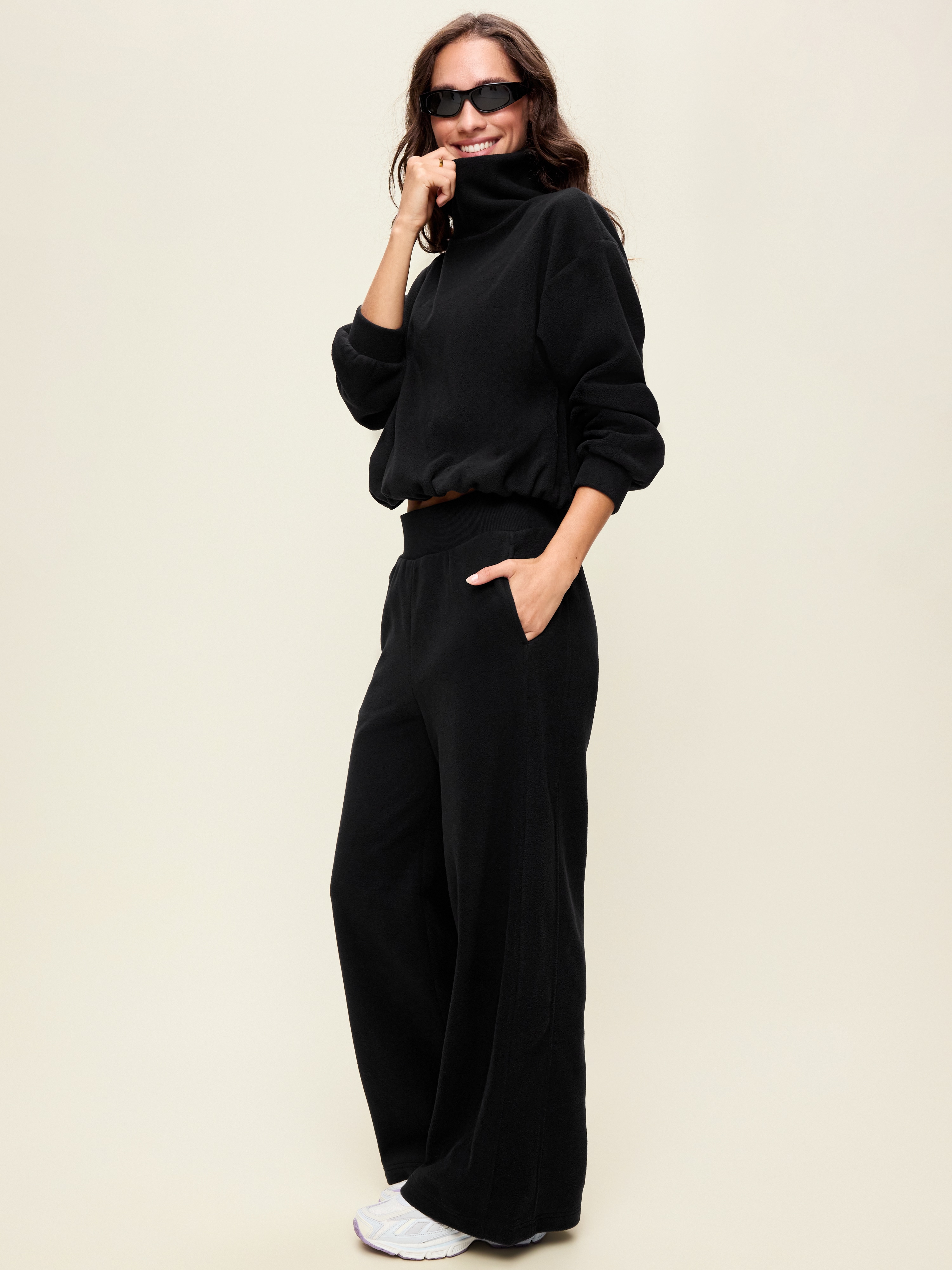 Performance Fleece Funnel Neck Pullover - Black Jack - 3