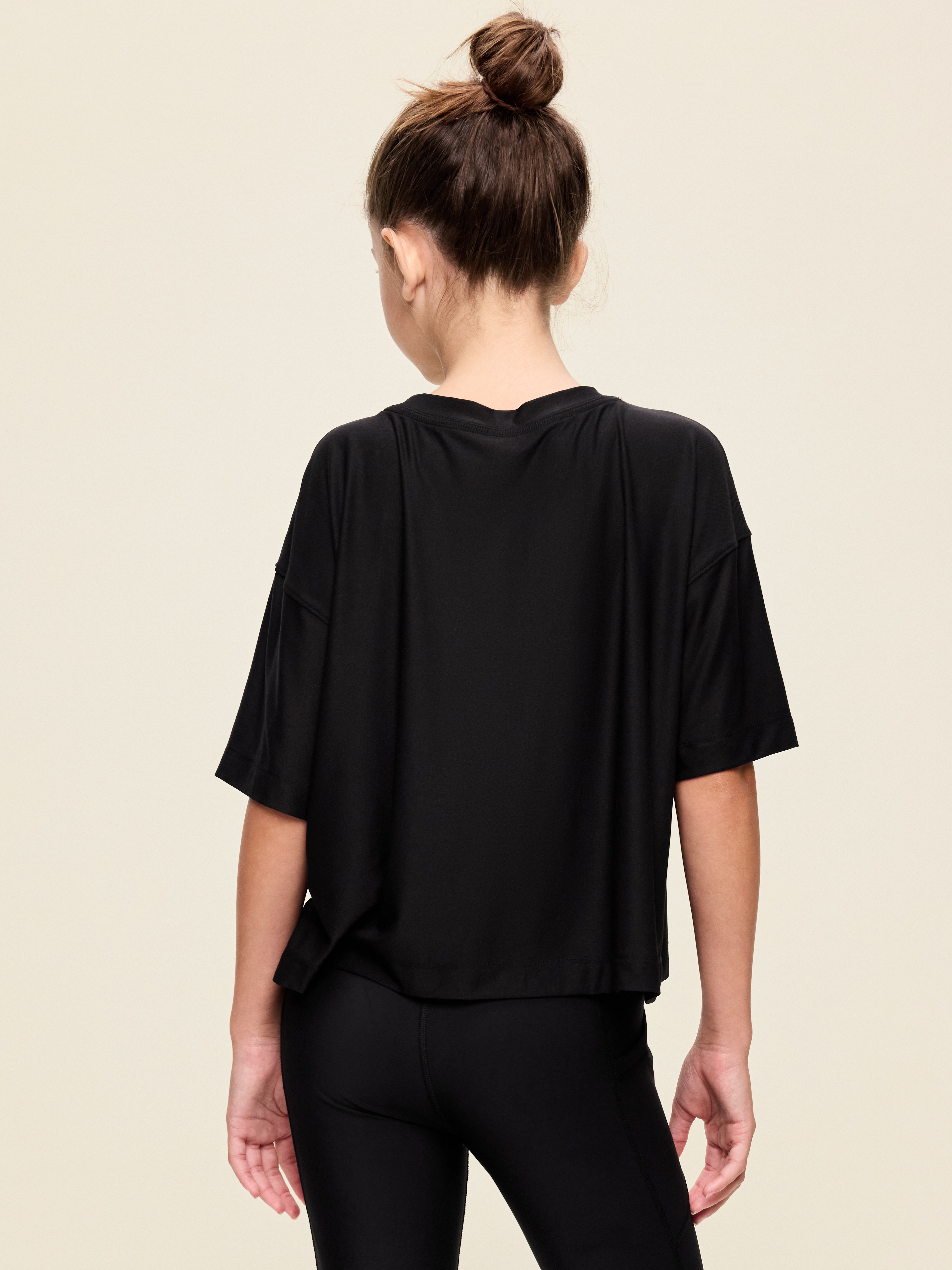 CloudMotion Short-Sleeve Boxy T-Shirt for Girls - Black - 2