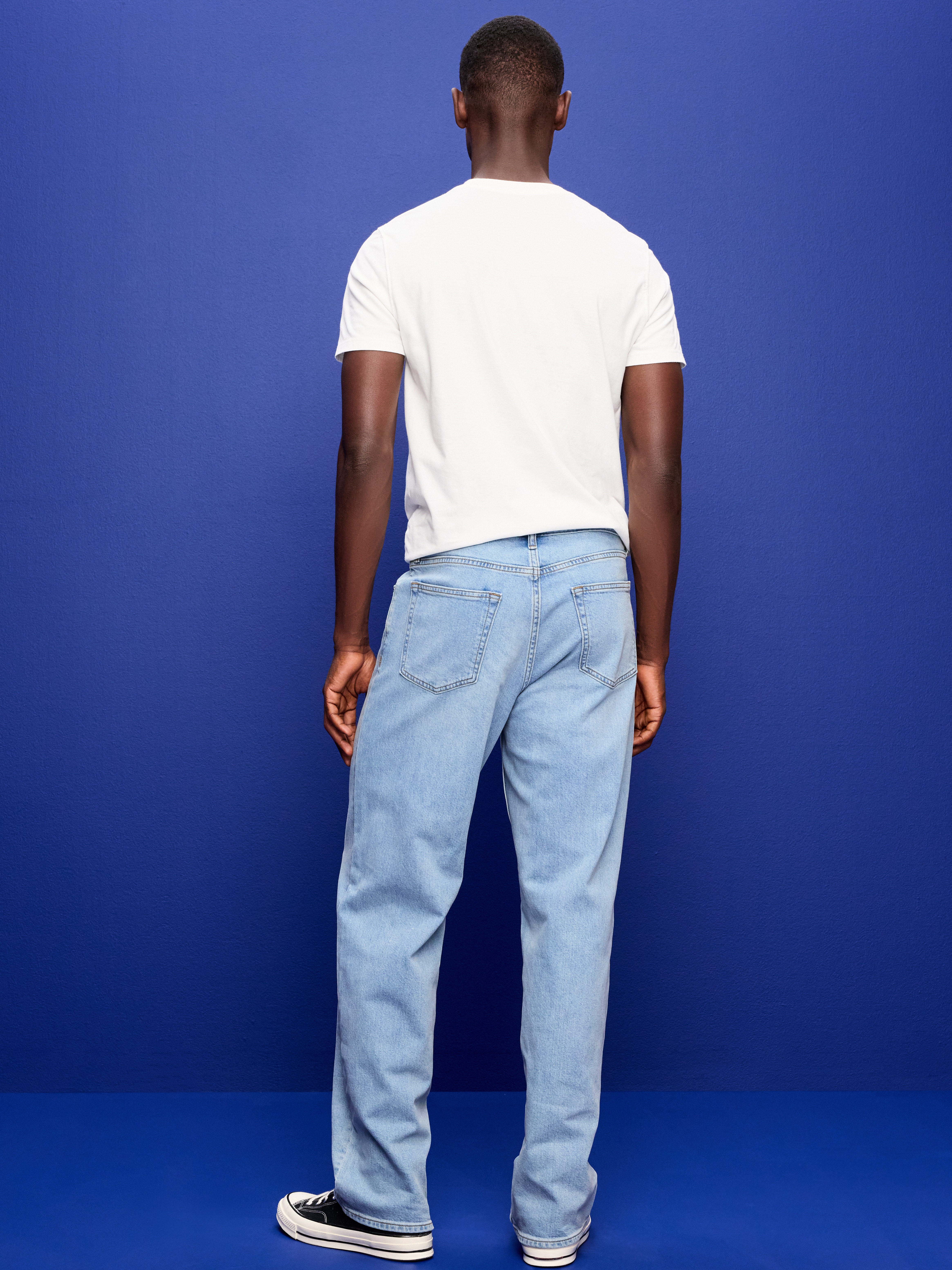 Relaxed Loose Built-In Flex Jeans - Light Wash - 3