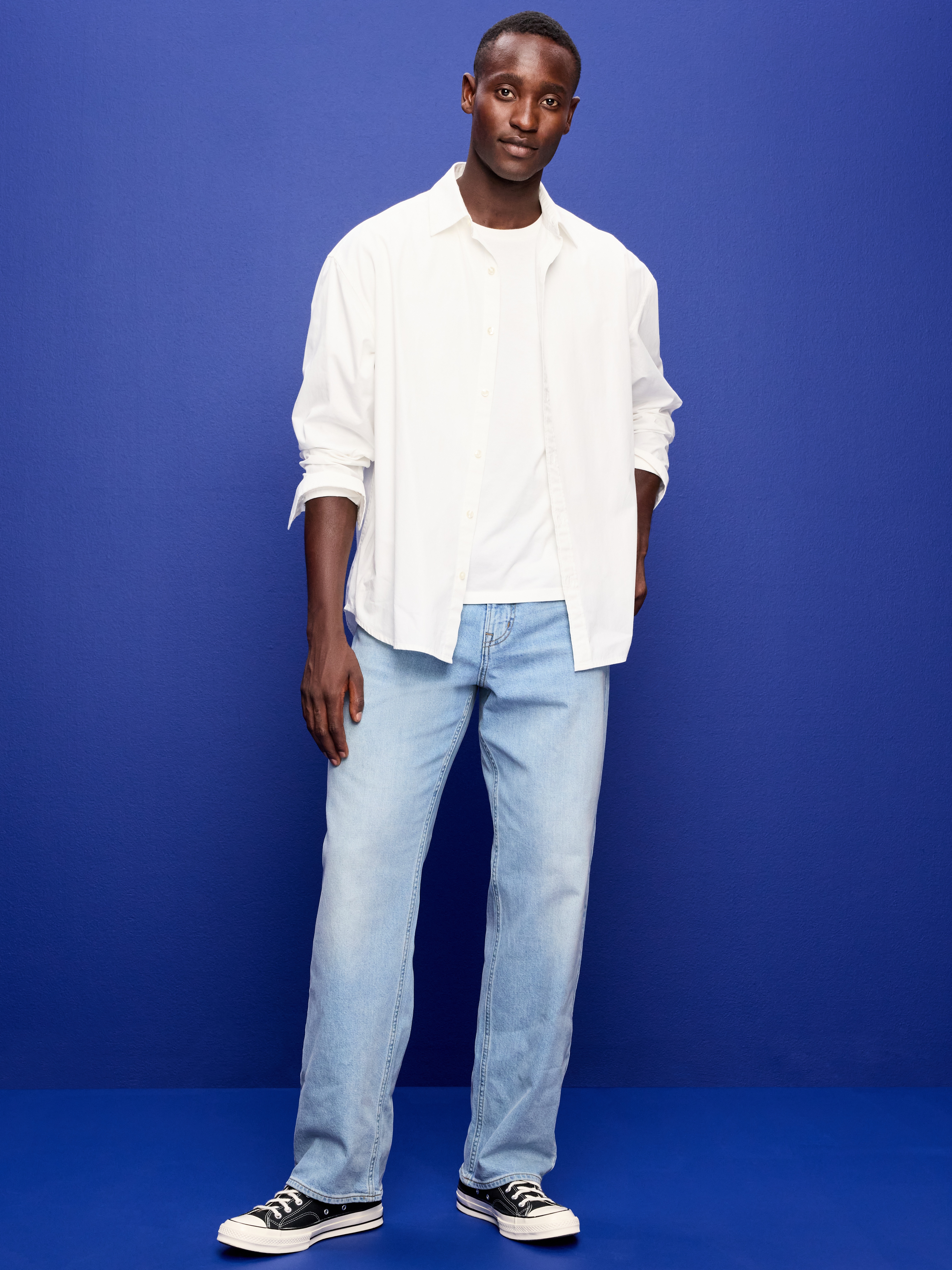 Relaxed Loose Built-In Flex Jeans - Light Wash - 1
