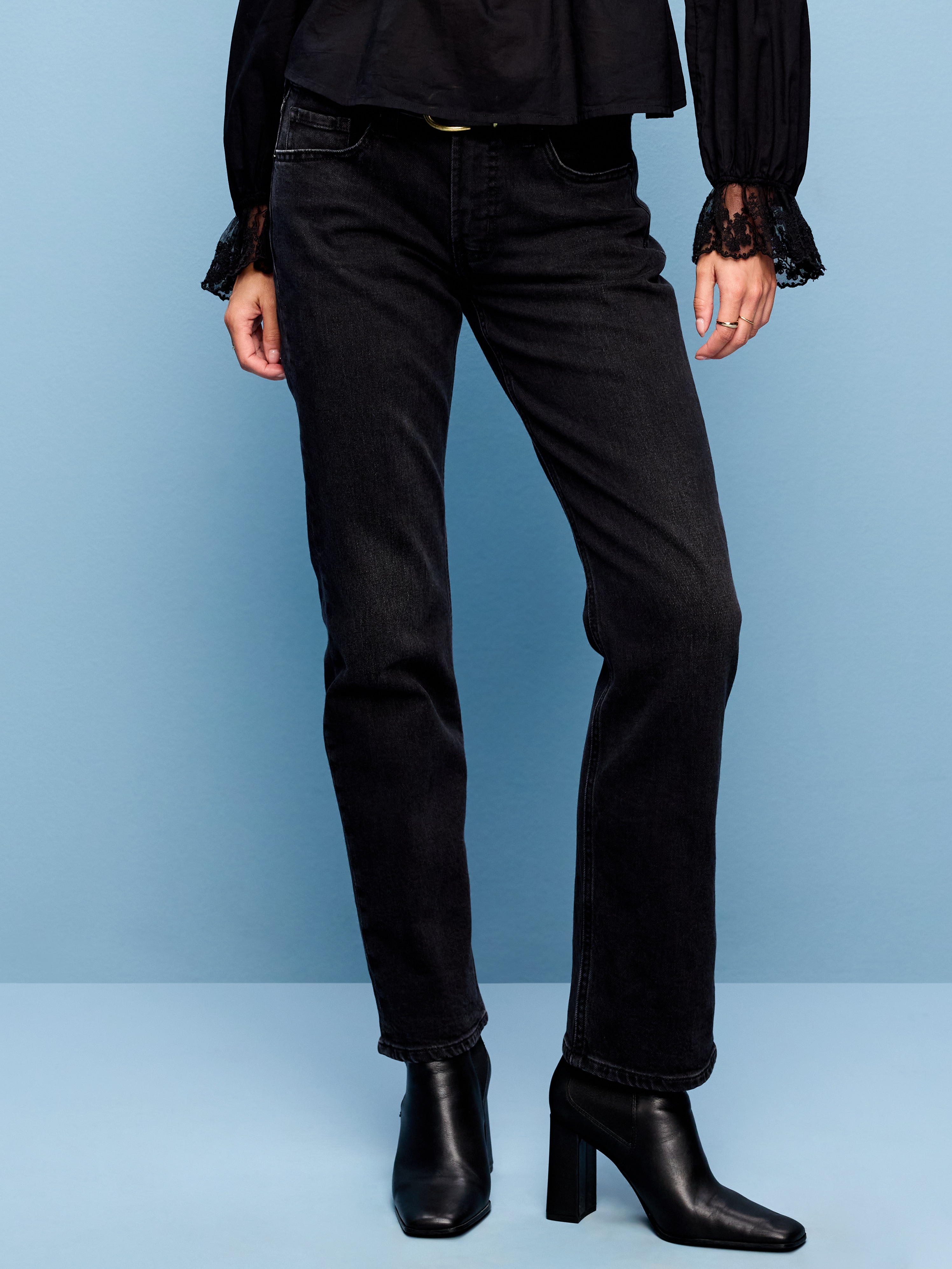 Mid-Rise Straight Leg Jeans - Washed Black - 2