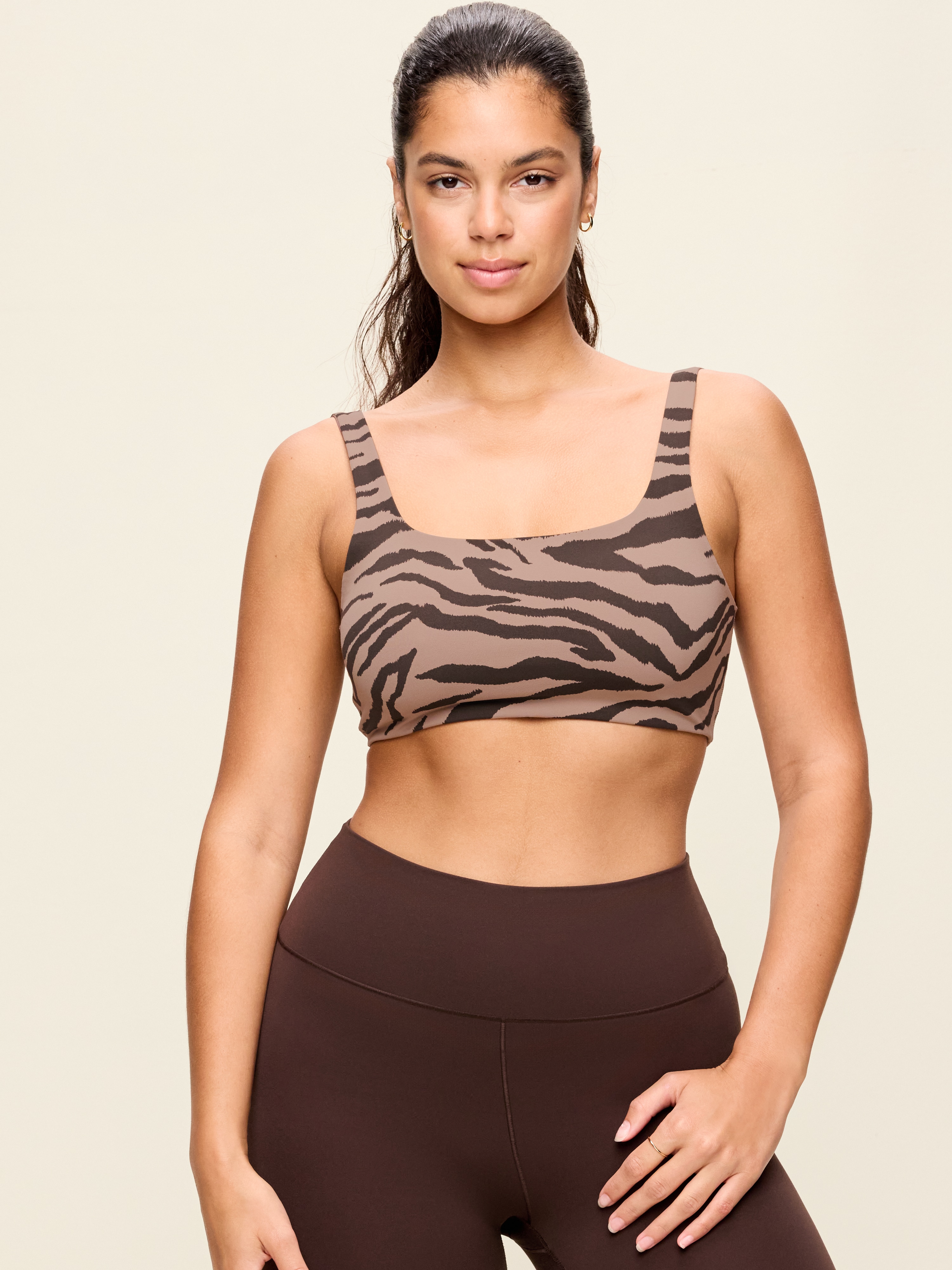 Light Support StudioSmooth Square-Neck Sports Bra - Black Zebra - 5