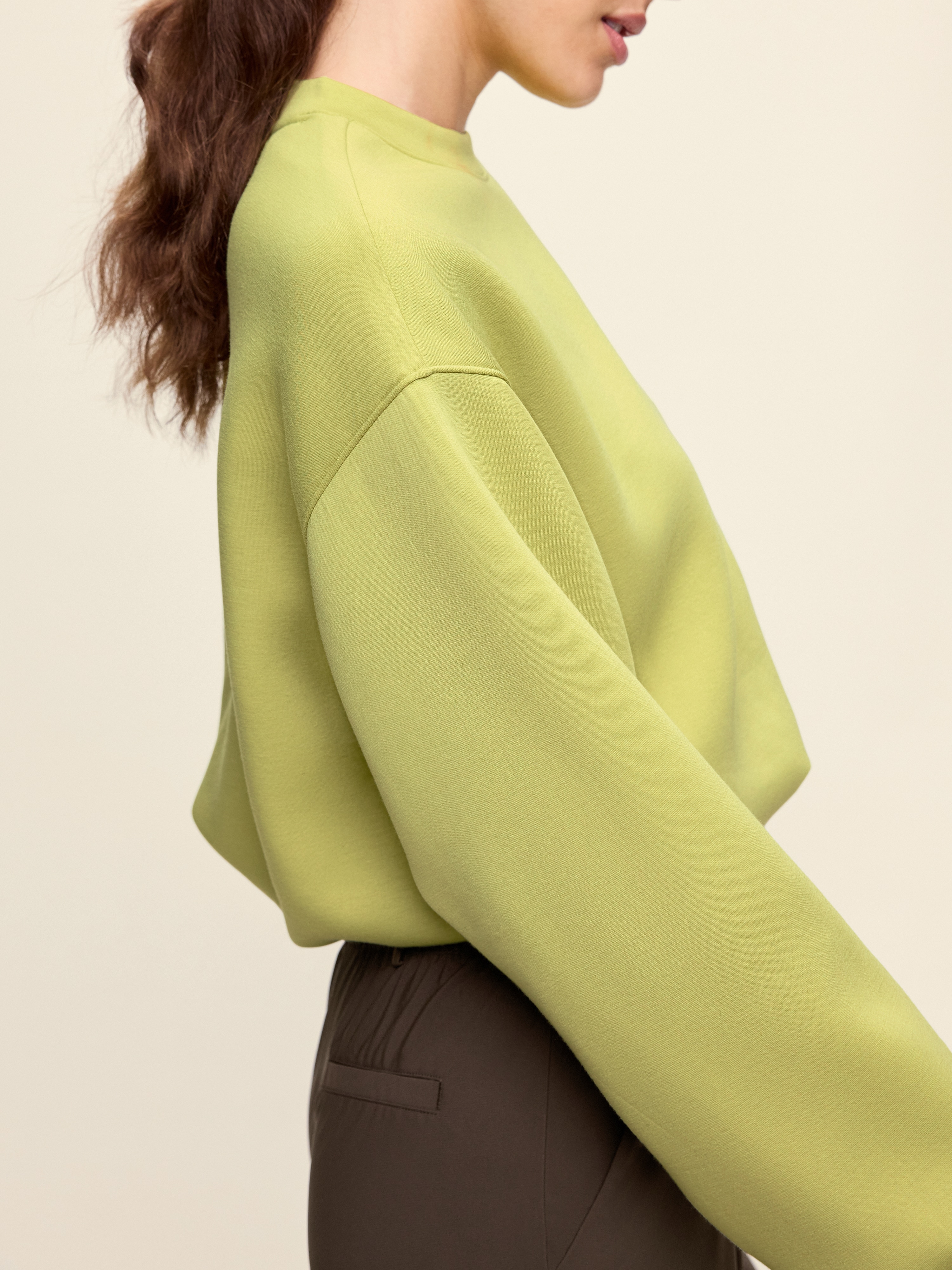 Bounce Fleece Bubble-Hem Sweatshirt - Marshy Grass - 4
