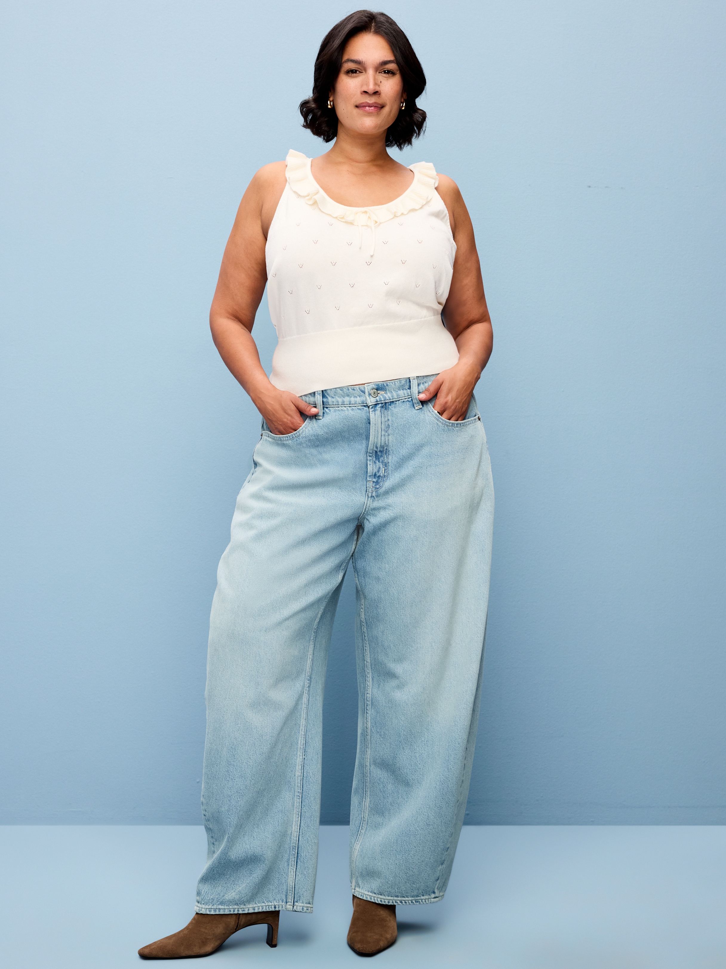 Mid-Rise Arc Barrel Jeans - Light Wash - 7