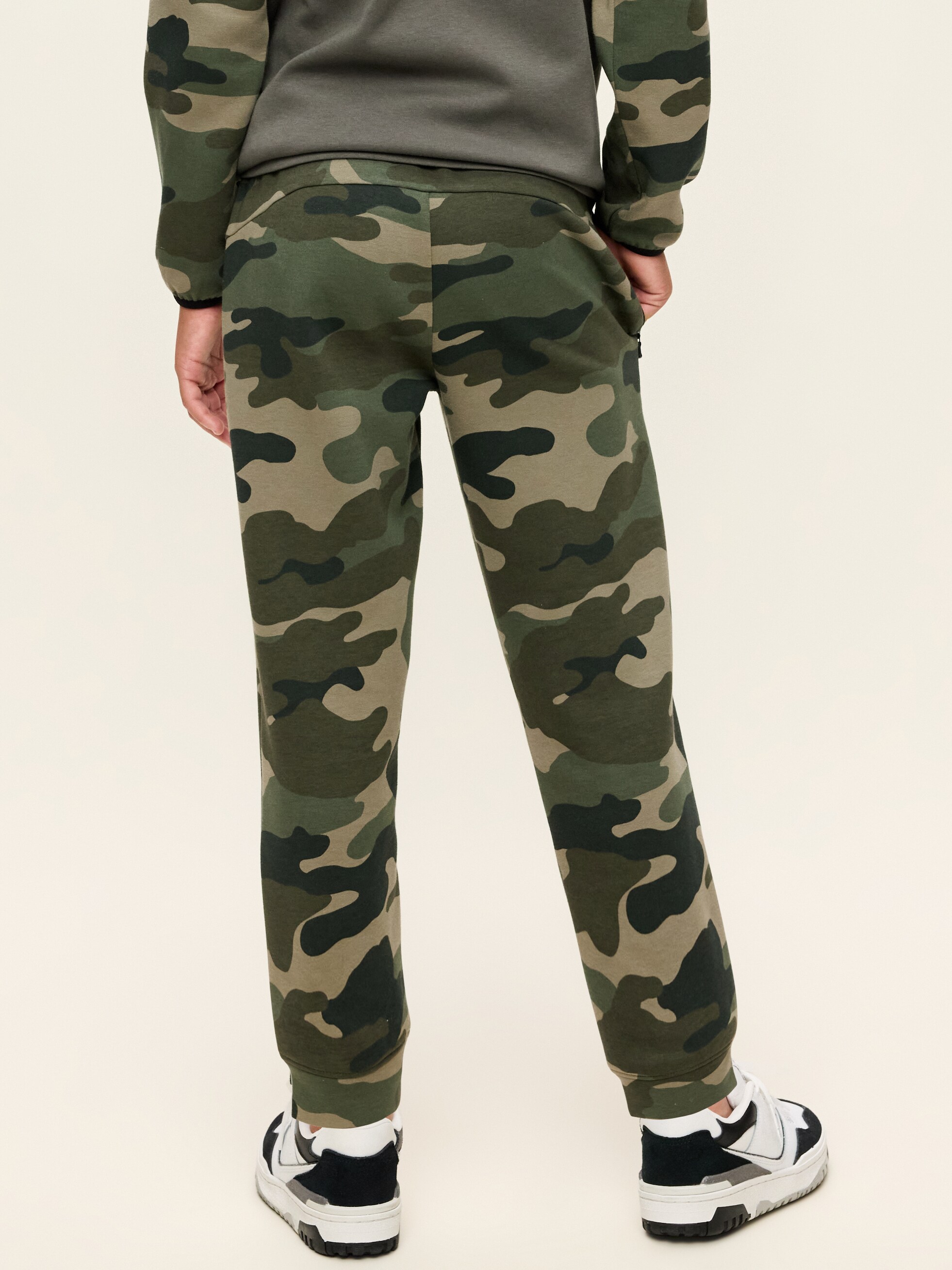 Dynamic Fleece Jogger Sweatpants for Boys - Green Camo - 2