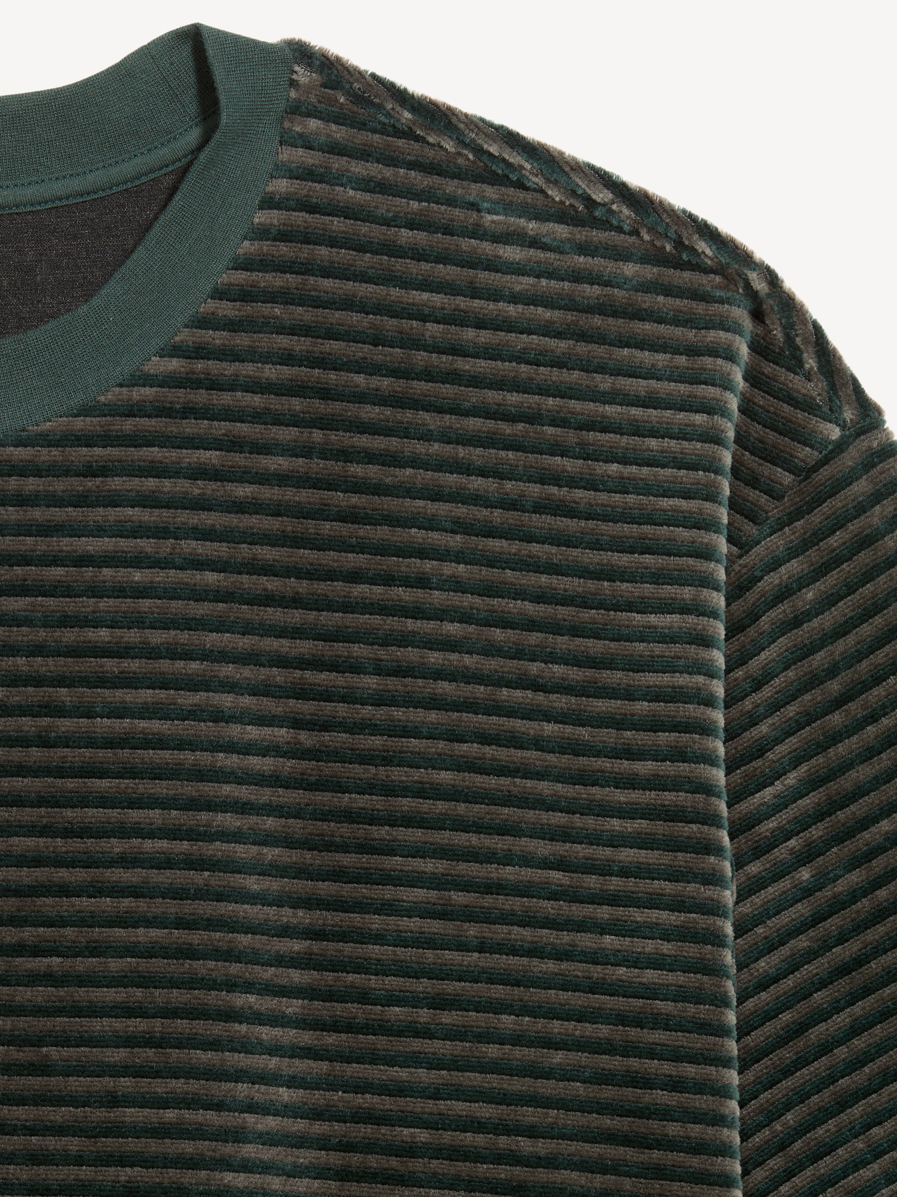 Loose Crew-Neck Velour T-Shirt - Forested Lane - 3