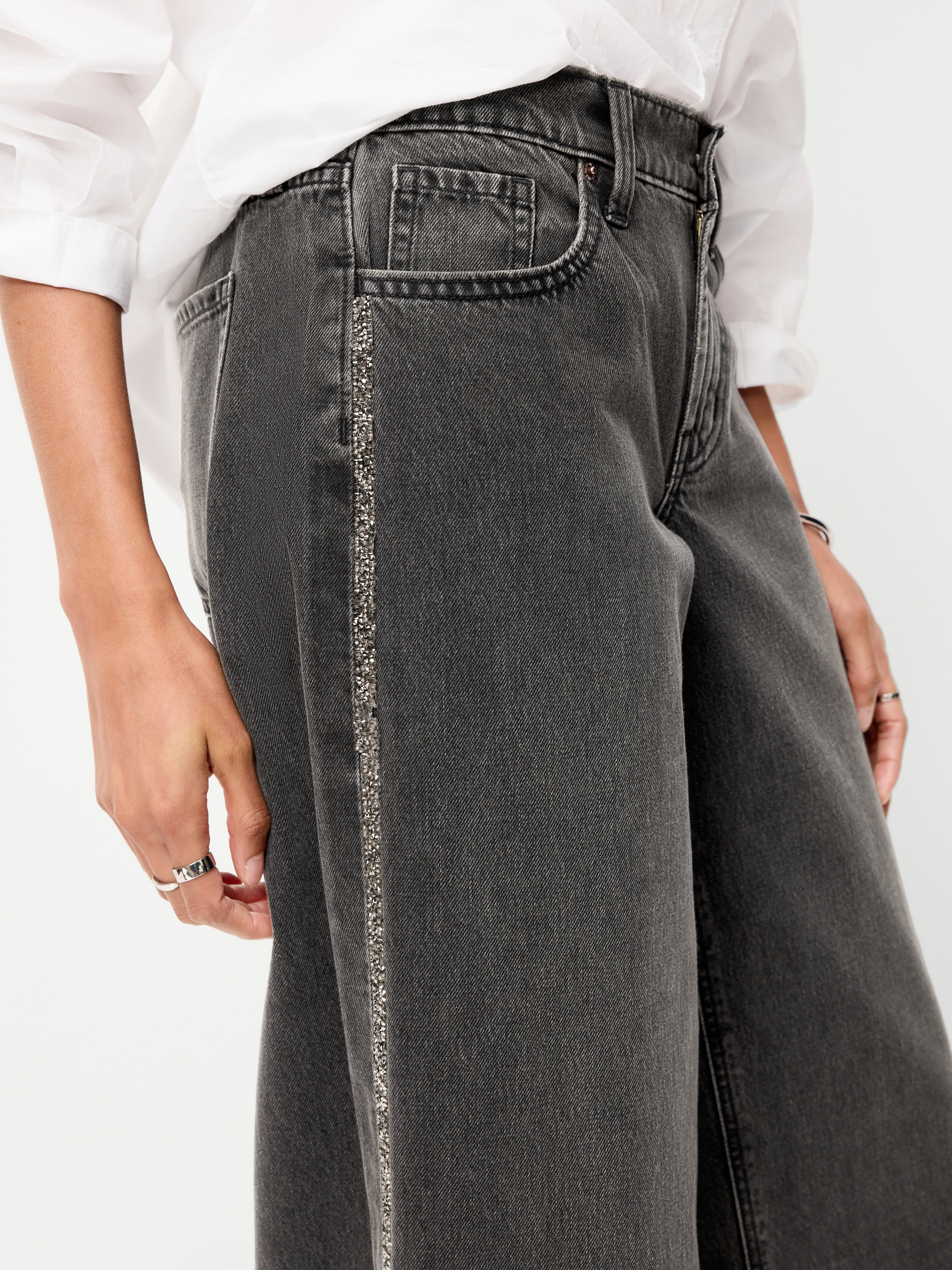 Low-Rise Baggy Wide-Leg Jeans - Amber Black - 4