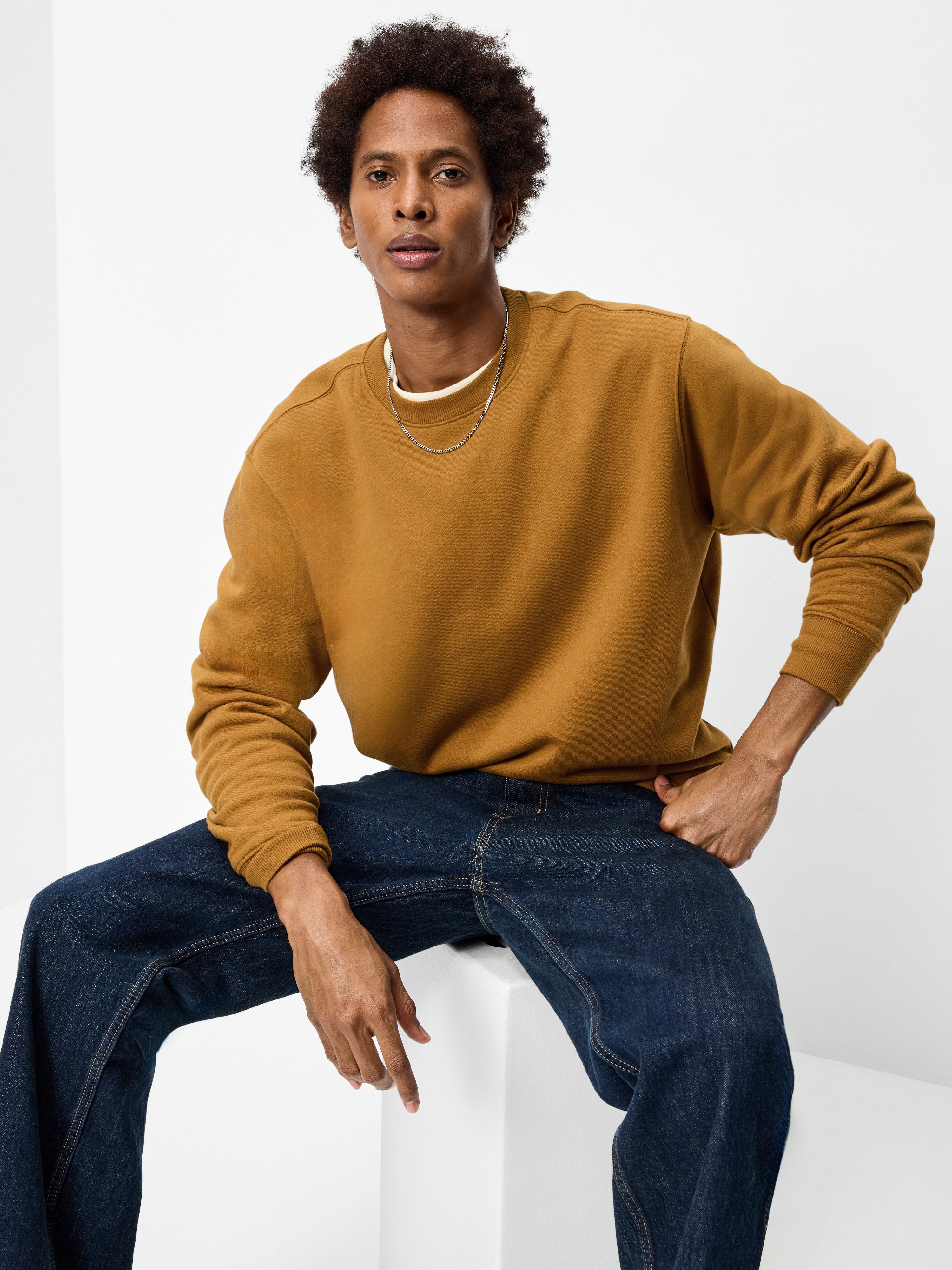 Graphic Rotation Sweatshirt - Spice Trade - 3