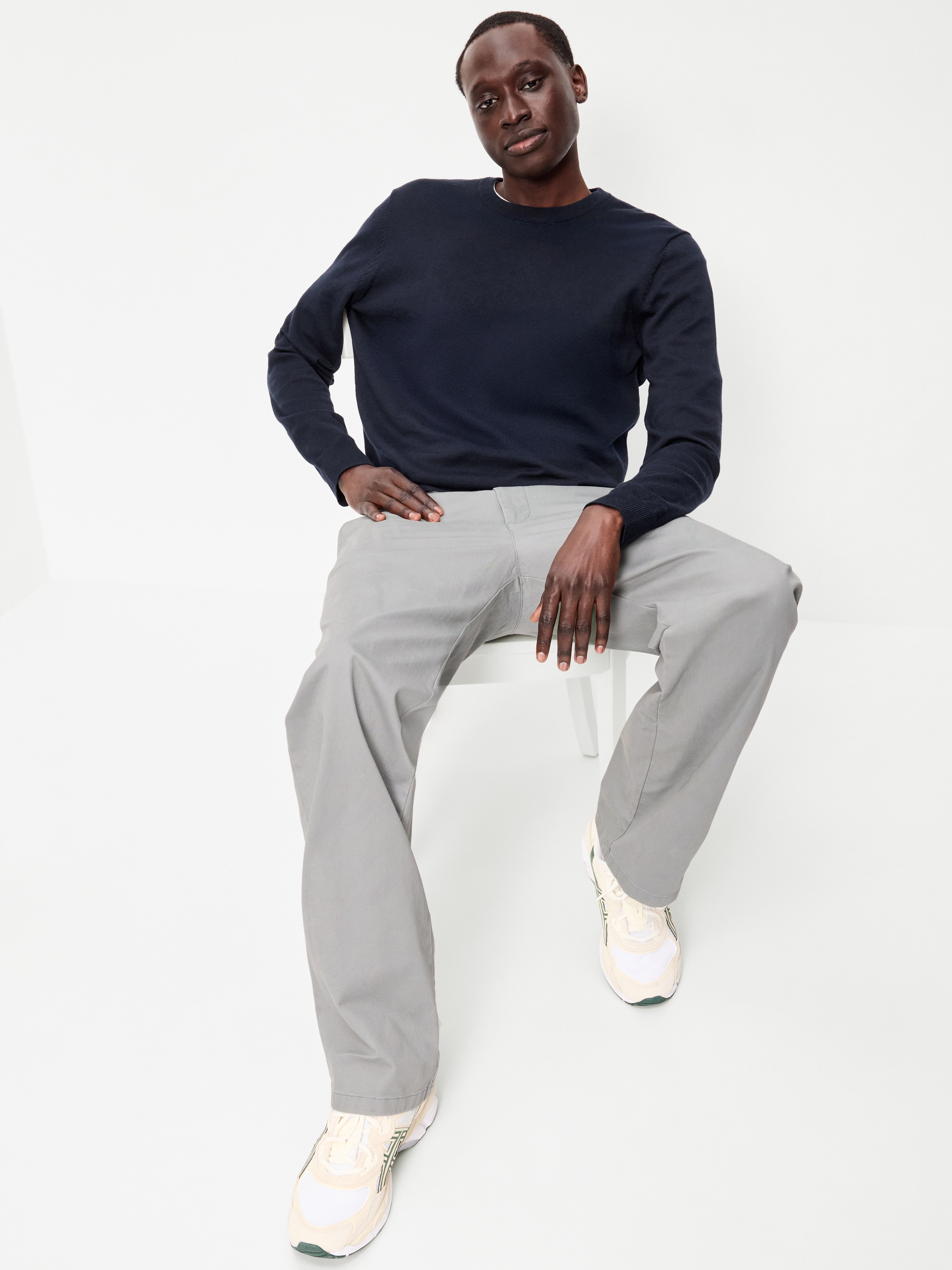 Essential Crew-Neck Sweater - In the Navy - 3