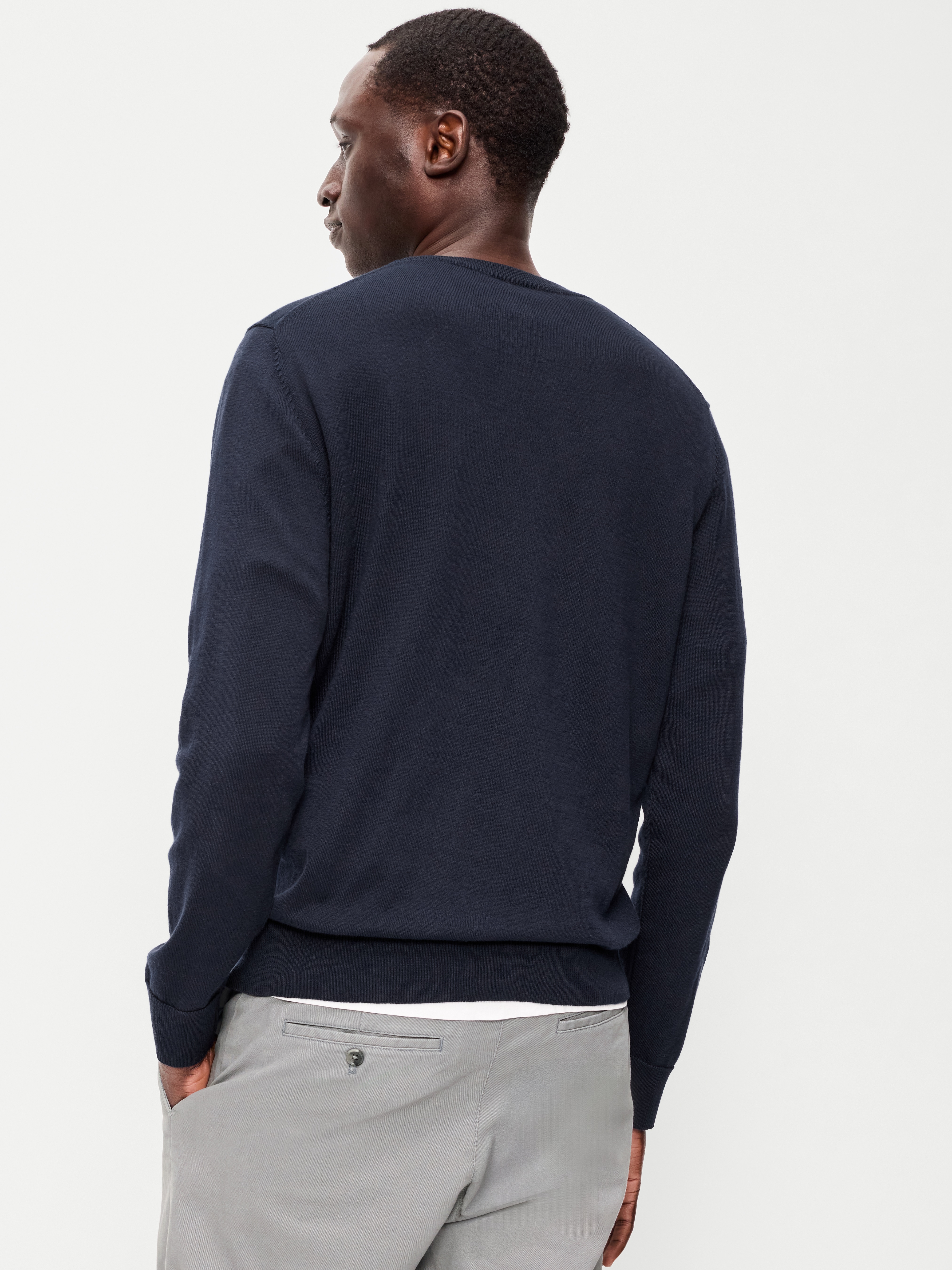 Essential Crew-Neck Sweater - In the Navy - 2