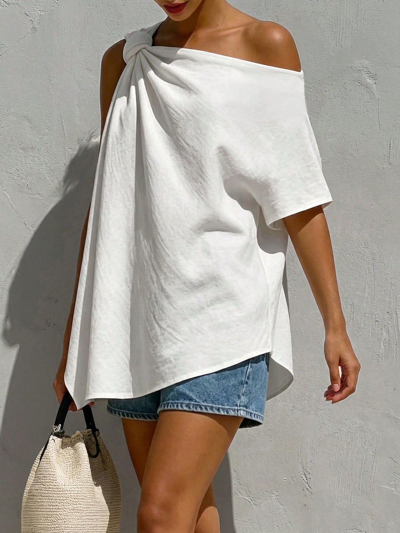 One-Shoulder Leinen Top Damen – Luftig, elegant & figurfreundlich