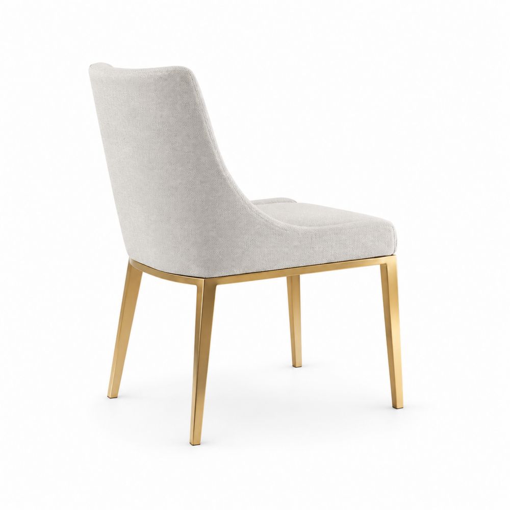 Chaise en tissu beige avec structure en métal doré