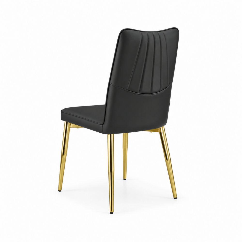 Chaise en cuir synthétique noir avec pieds en métal doré
