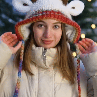 Your Holiday Head-Turner