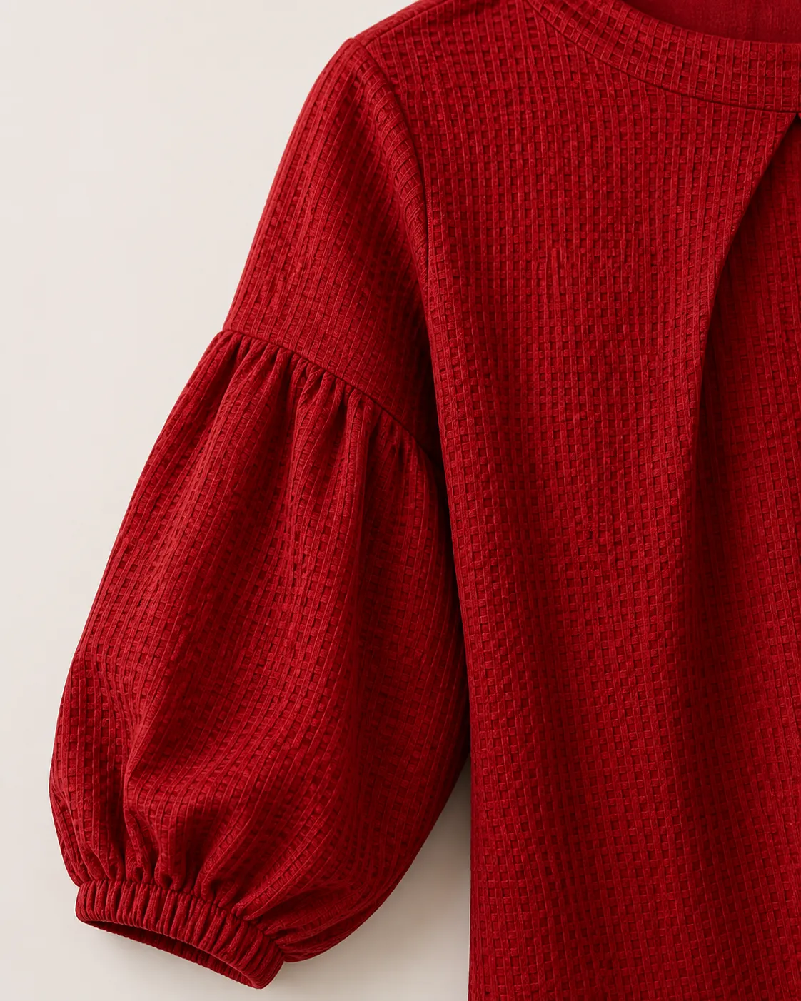 Balloon Sleeve and Elastic Cuff Detail