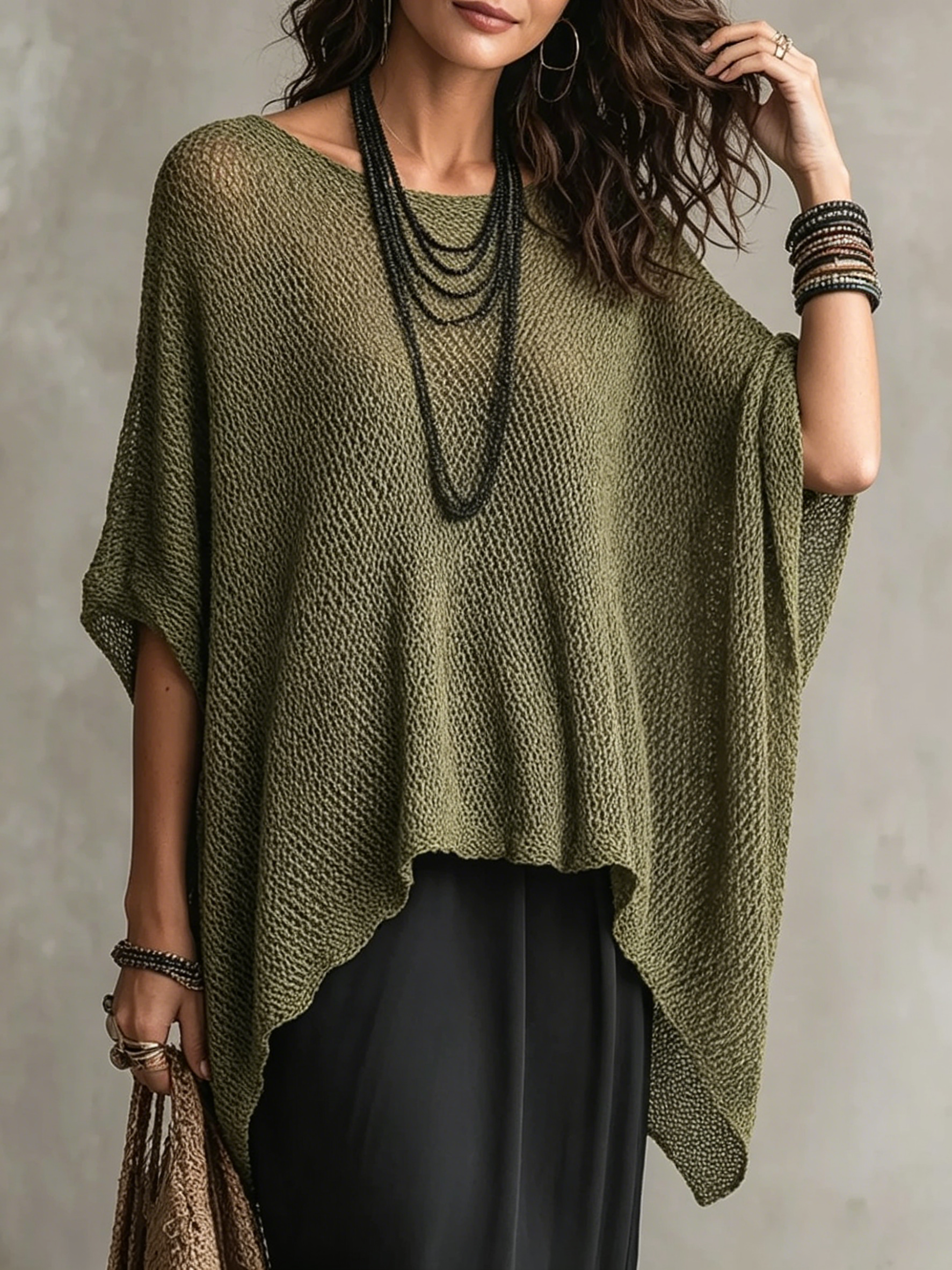 Women's Simple Oversized Knit Sweater With Asymmetrical Hem Design