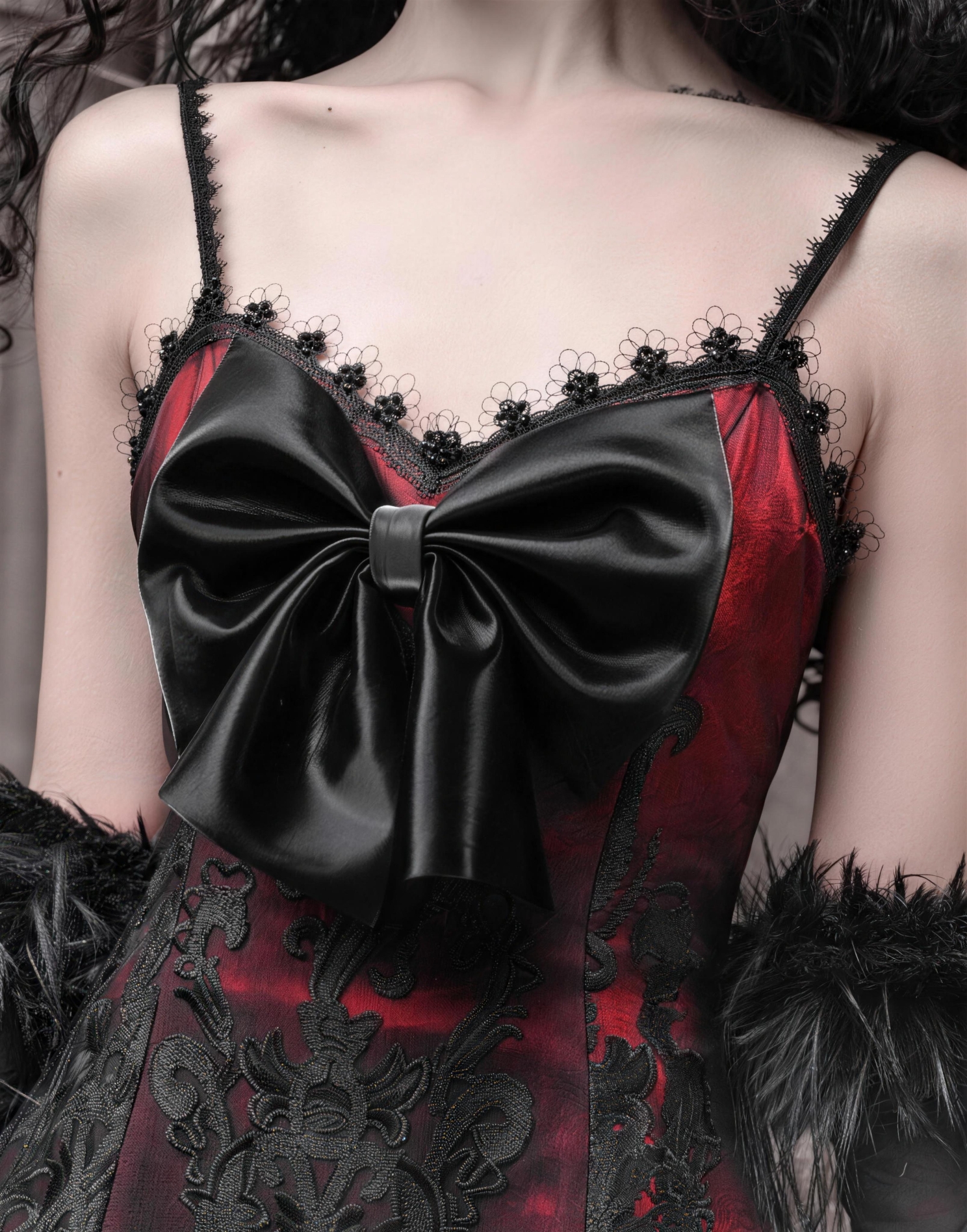 Dark Gothic Bow Slimming Camisole Dress