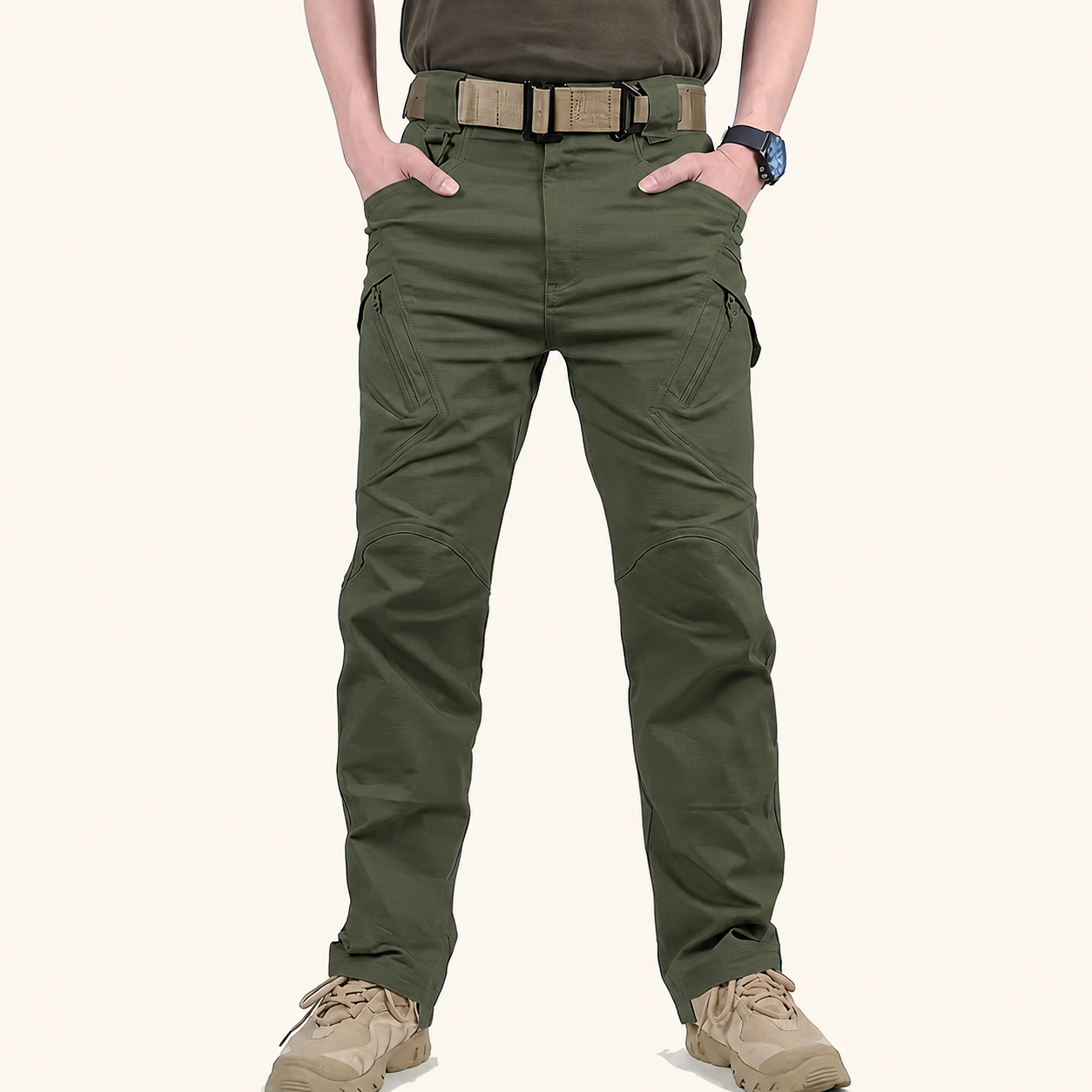 Men's tactical cargo pants waistband fly and pocket detail