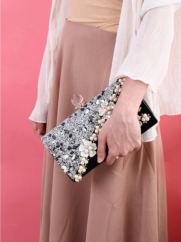 YNSSK Black Floral Beads Clutch Bag Model Display View