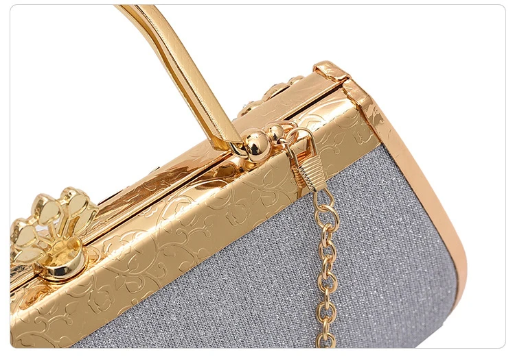 YNSSK Pink Vintage Wedding Clutch Bags Chain Lock Detail View