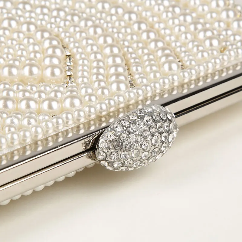 YNSSK Beige Beaded Bridal Clutch Bag for Wedding Snap Detail View