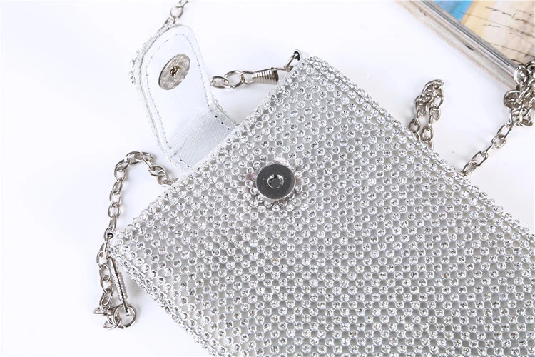 YNSSK Silver Bling Rhinestone Phone Purse Buckle Detail View