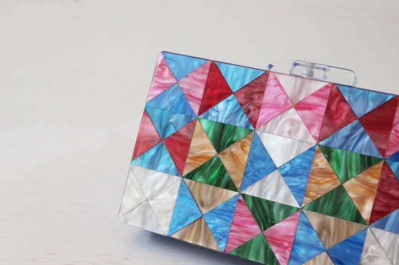 YNSSK Spliced Color Block Acrylic Clutch Bag Surface Detail View