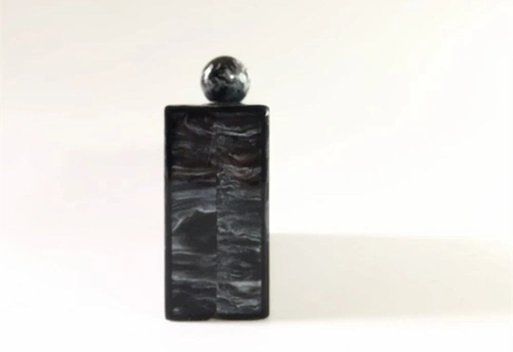 YNSSK Small Acrylic Black Purse For Wedding Side View