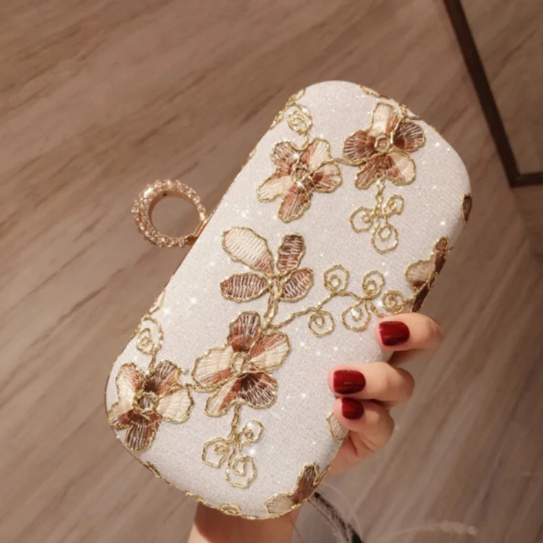 YNSSK Floral Embroidered Silver Clutch Bag Model Display View