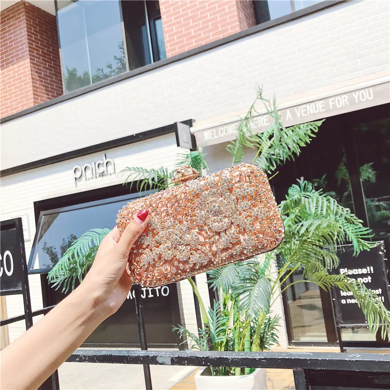 YNSSK Formal Clutches Handheld Picture