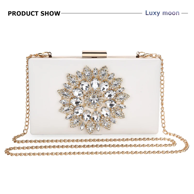 Front view of YNSSK Luxury Rhinestone Evening Bag with chain